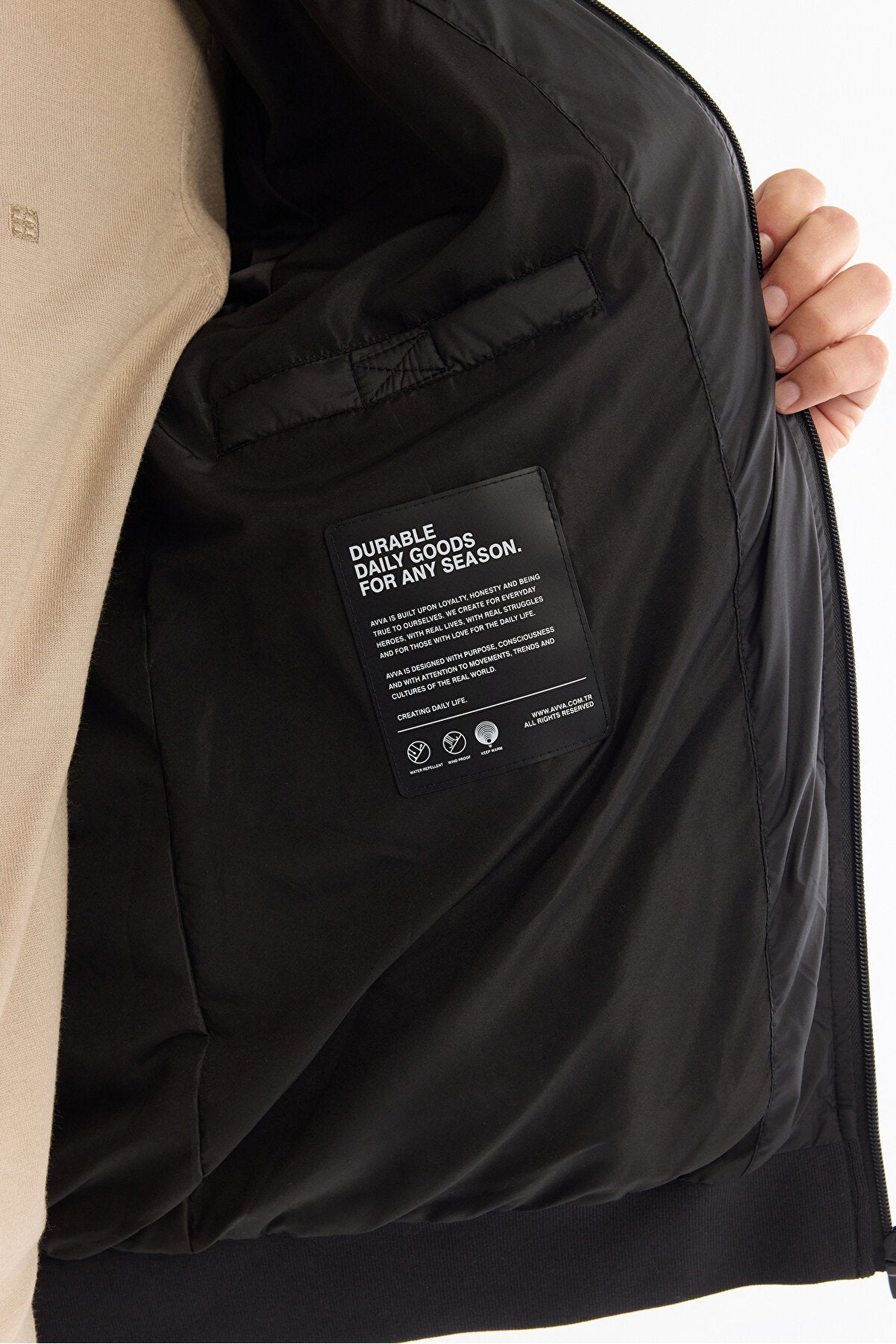 Erkek Siyah Dik Yaka Kapitone Desenli Şişme Comfort Fit Mont A42Y6078