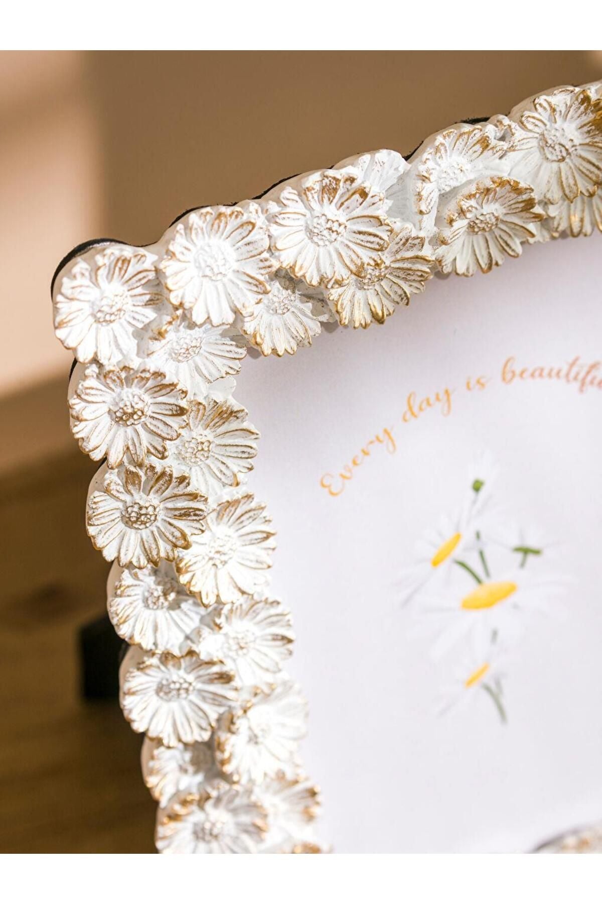 LCW HOME Flower Pattern Photo Frame 20 Cm