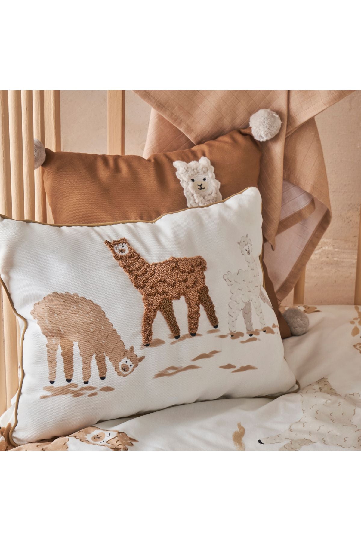 Alpaca Printed Cushion with Punch Beige (30x40 cm)