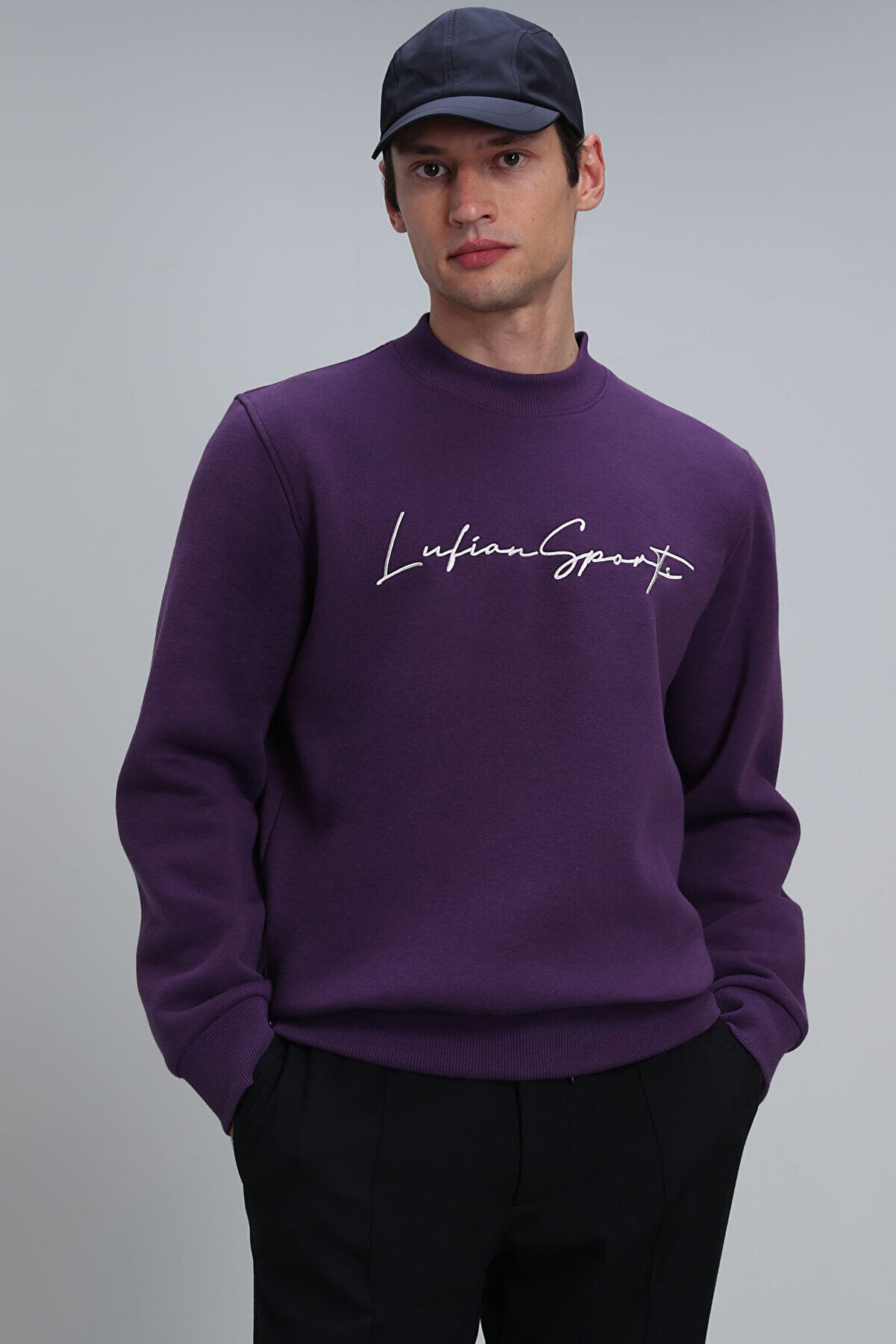 Lowe Men's Sweatshirt Plum