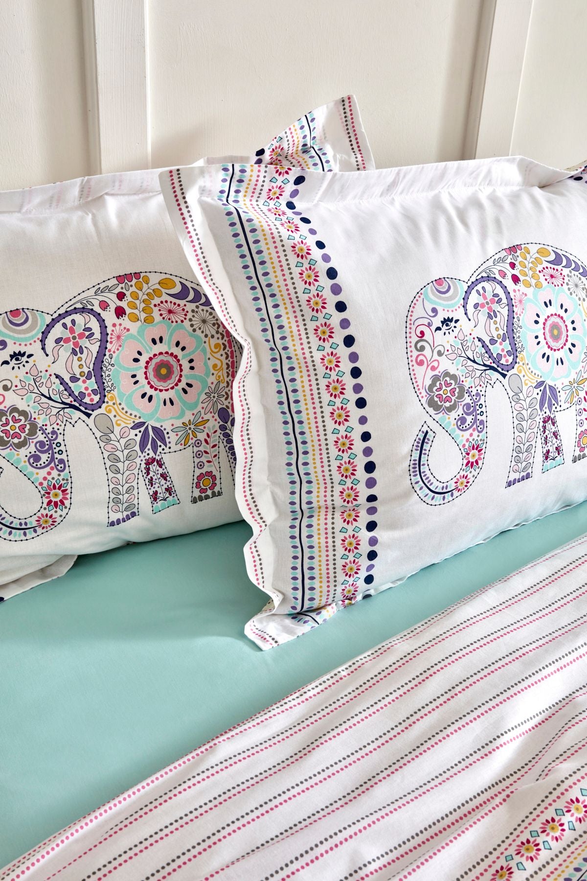 Marilla 100% Cotton Double Bed Linen Set