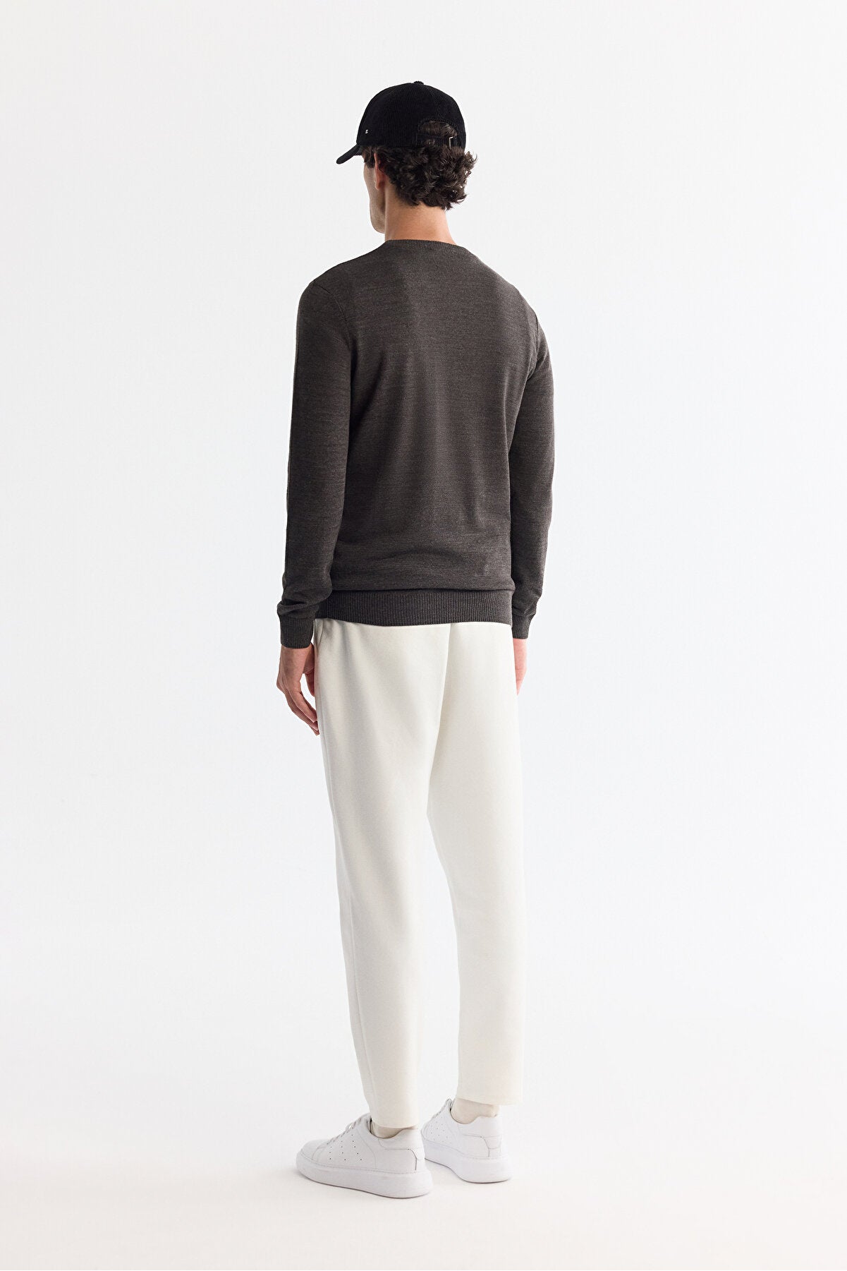 Men's Anthracite Textured Basic Sweater E005110