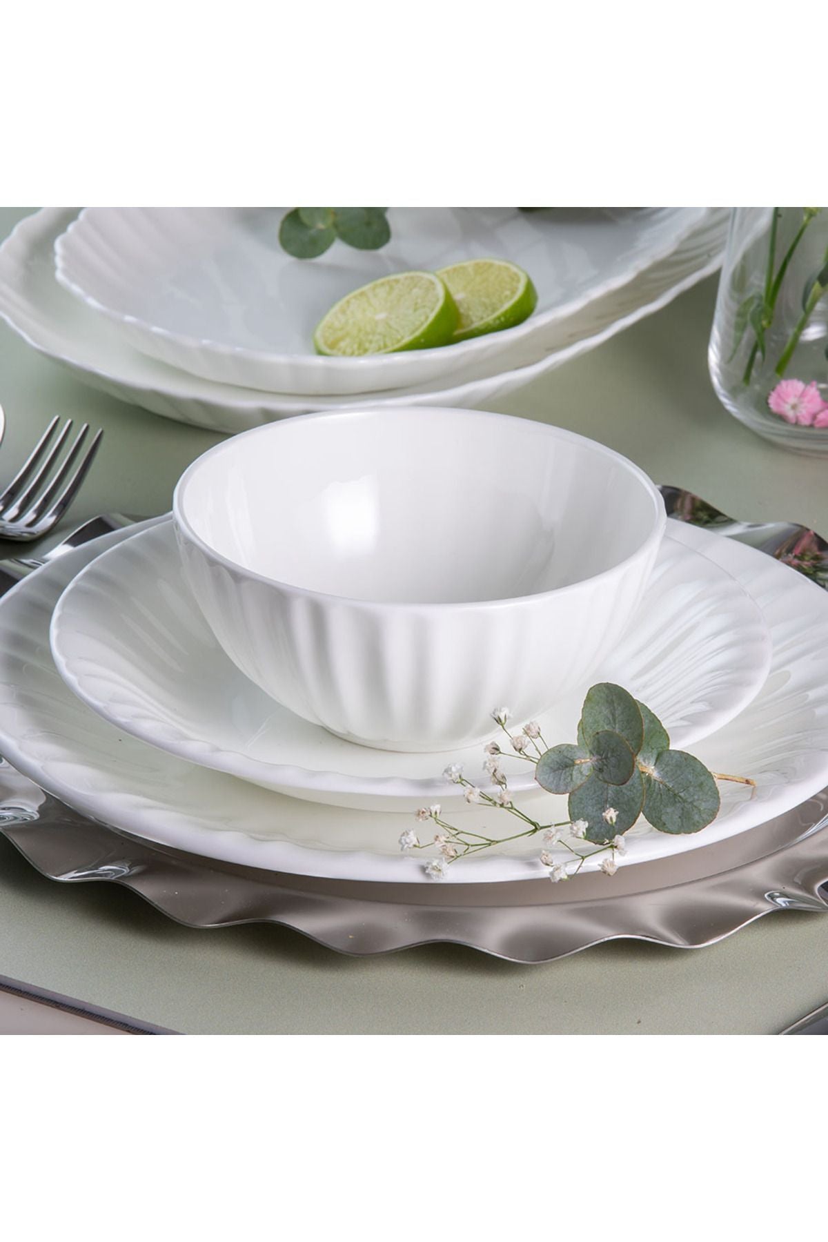 Claro 26 Piece Dinner Set for 6 Seaters