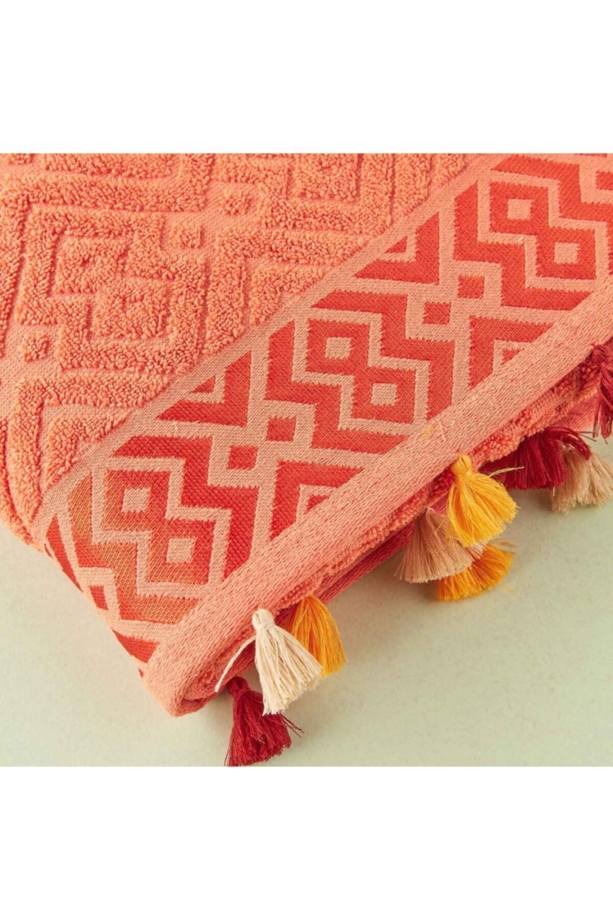 MAISON Mosaic Geometric Pattern 100% Cotton Bath Towel