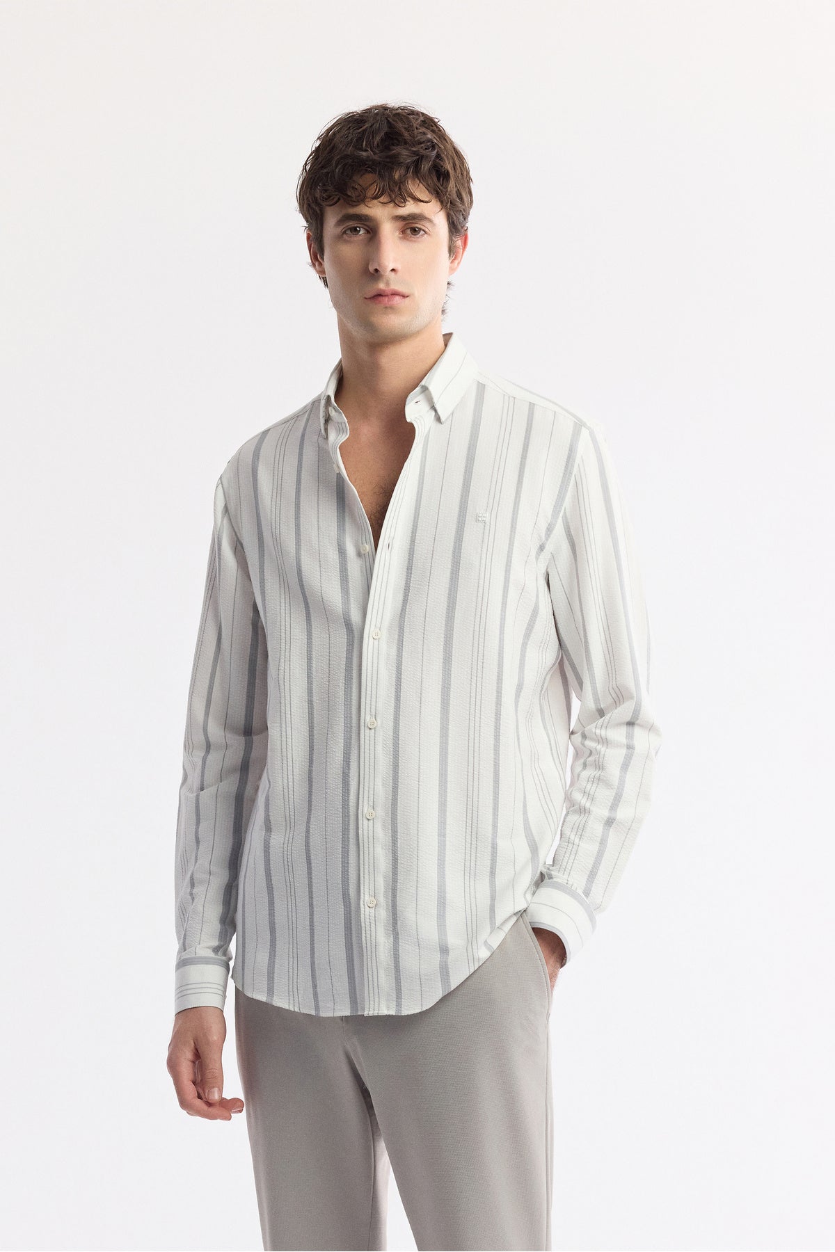 Erkek Gri Alttan Britli Yaka Gofreli Çizgili Regular Fit Gömlek A51Y2094