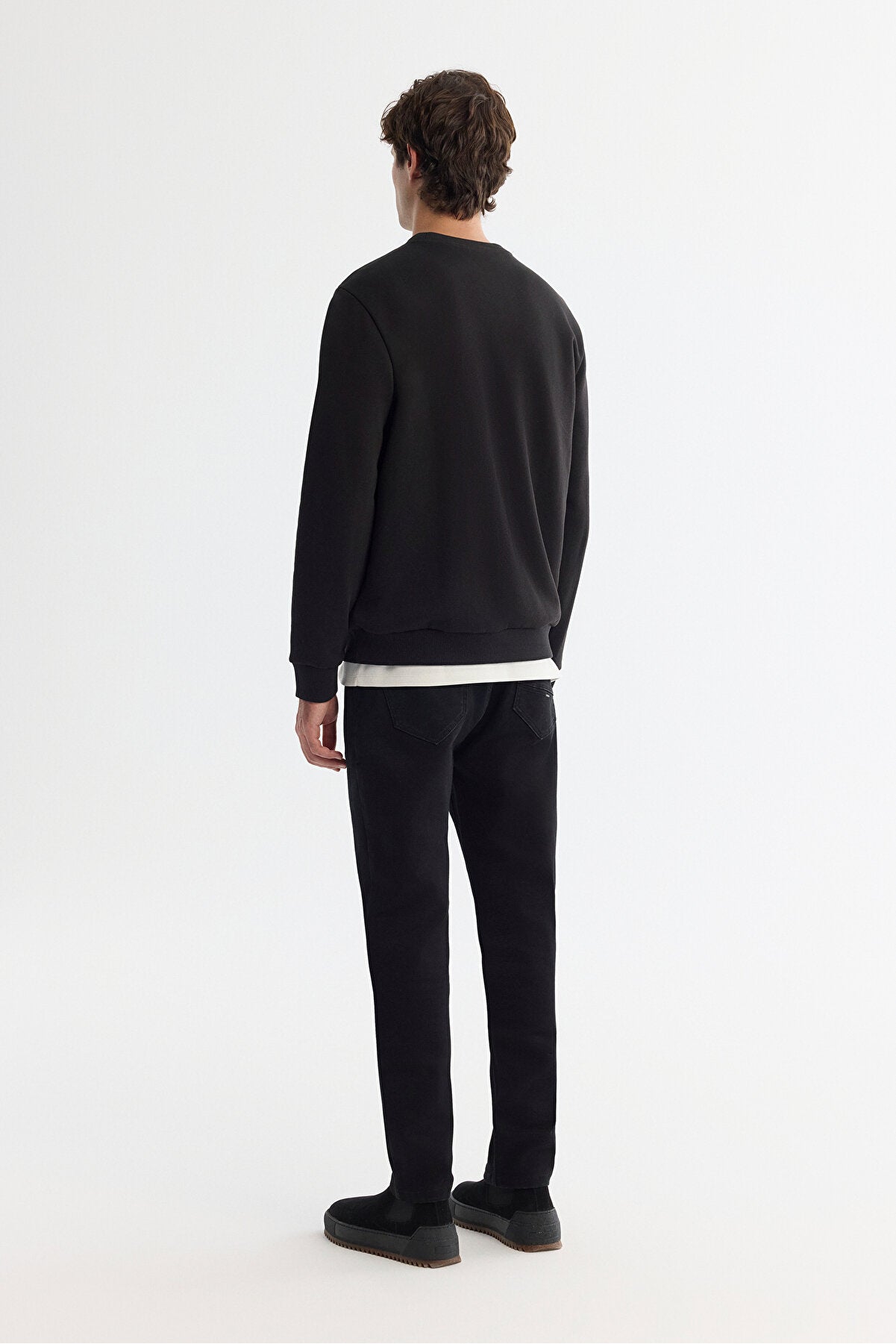 Erkek Siyah Bisiklet Yaka Pamuklu Şardonlu Baskılı Regular Fit Sweatshirt B001033