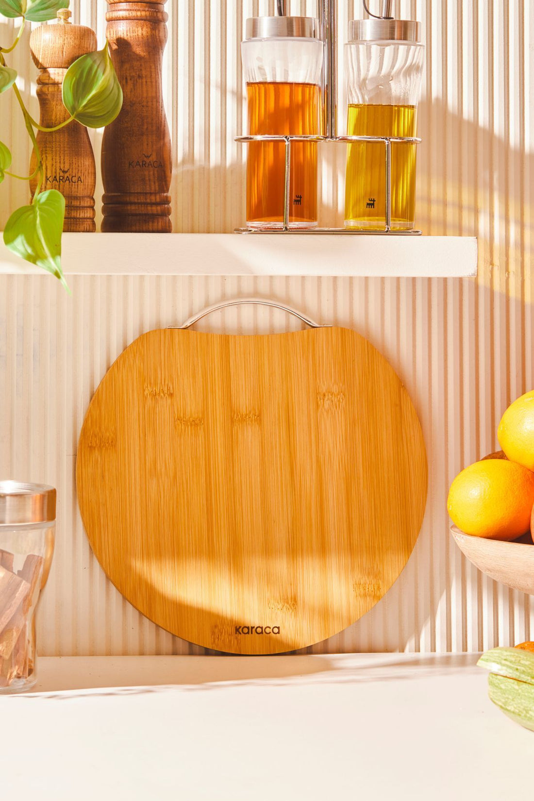 Owen Round Large Bamboo Cutting Board 28 Cm