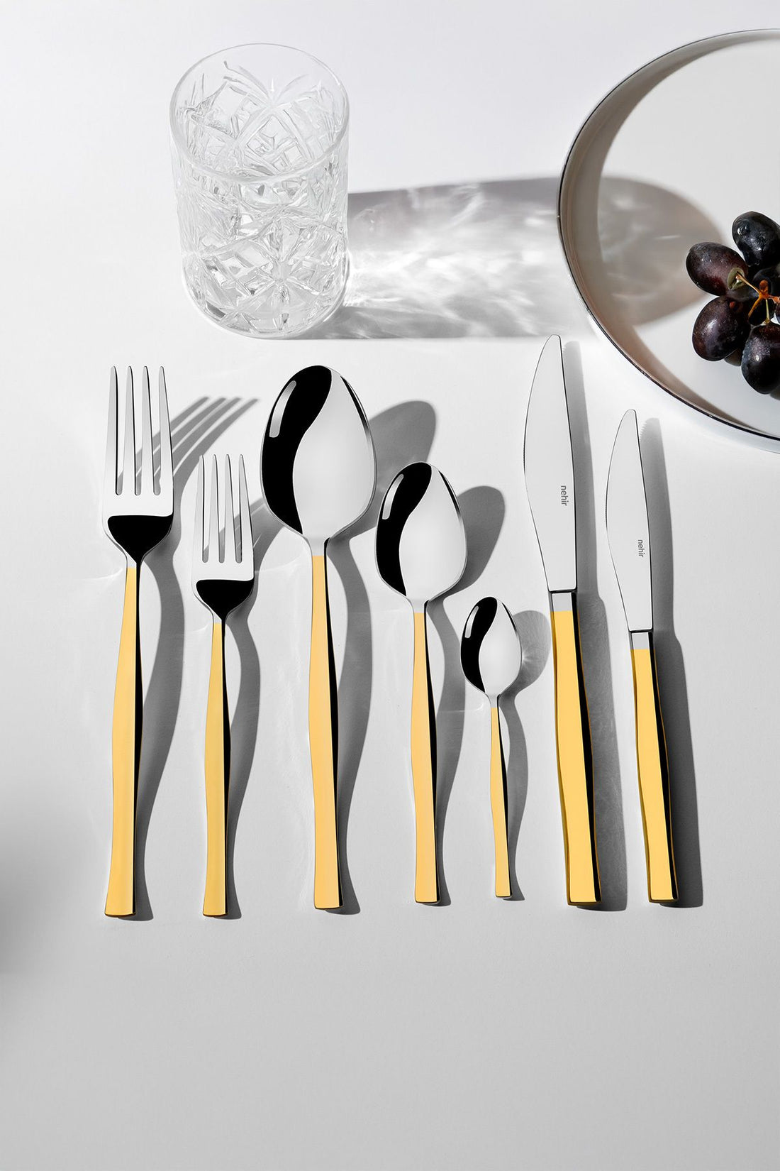 Elegant Gold Simple 12 Seater 84 Piece Box Fork Spoons Knife Set