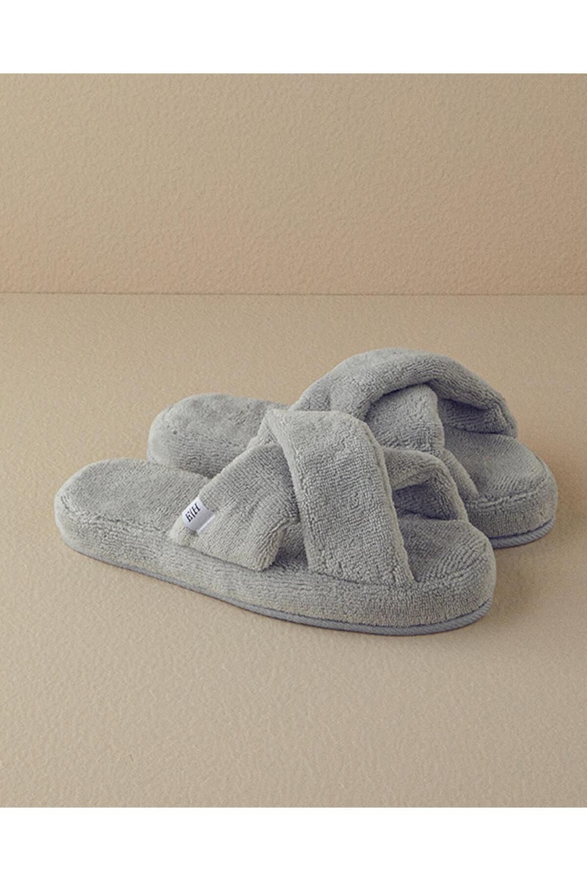 Crux Triga Bath Slipper Grey