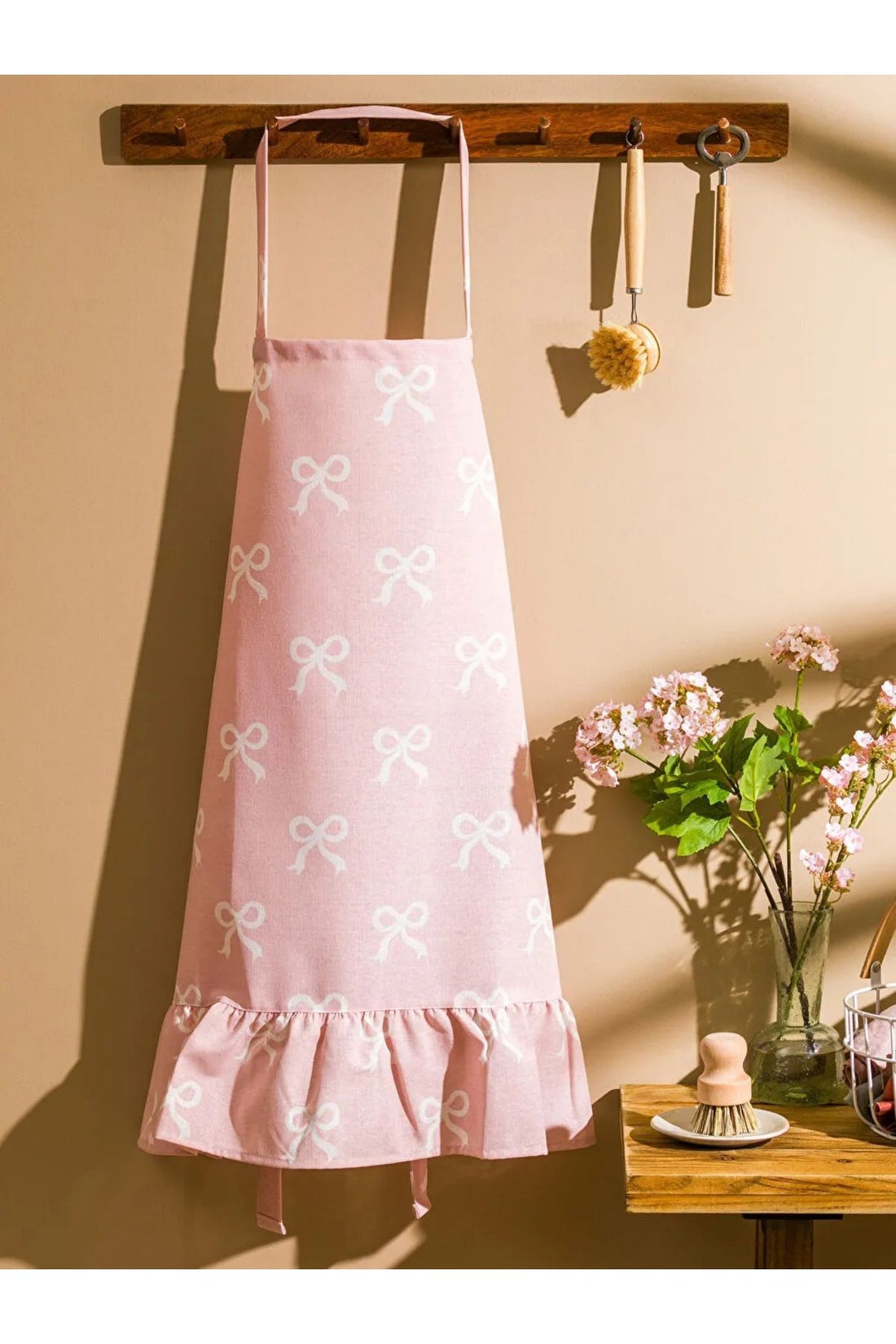 Pink Bow Detailed Women's Kitchen Apron