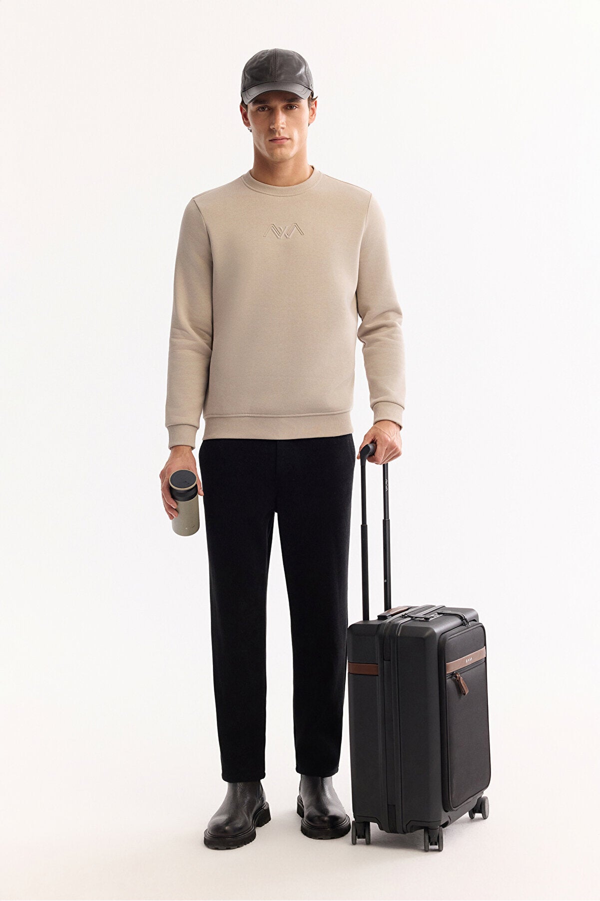 Erkek Taş Bisiklet Yaka İçi 3 İplik ŞardonluRegular Fit Sweatshirt B001033