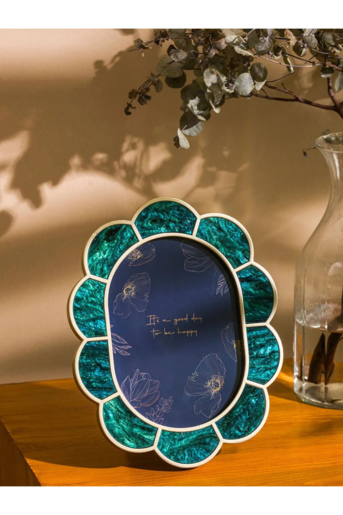 LCW Green Pattern Photo Frame 24 Cm