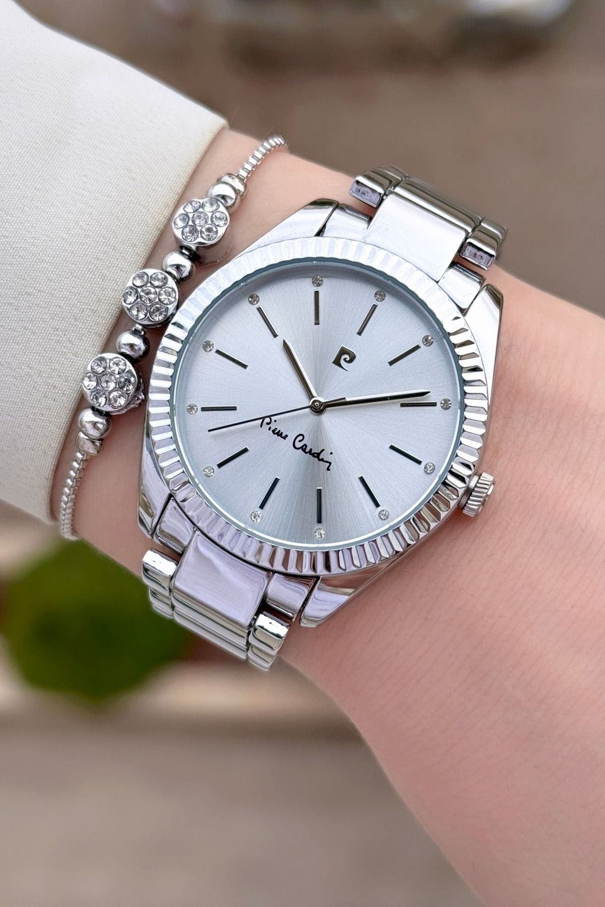 Metallic Color 36mm Women's Wrist Watch with 2 Years Warranty