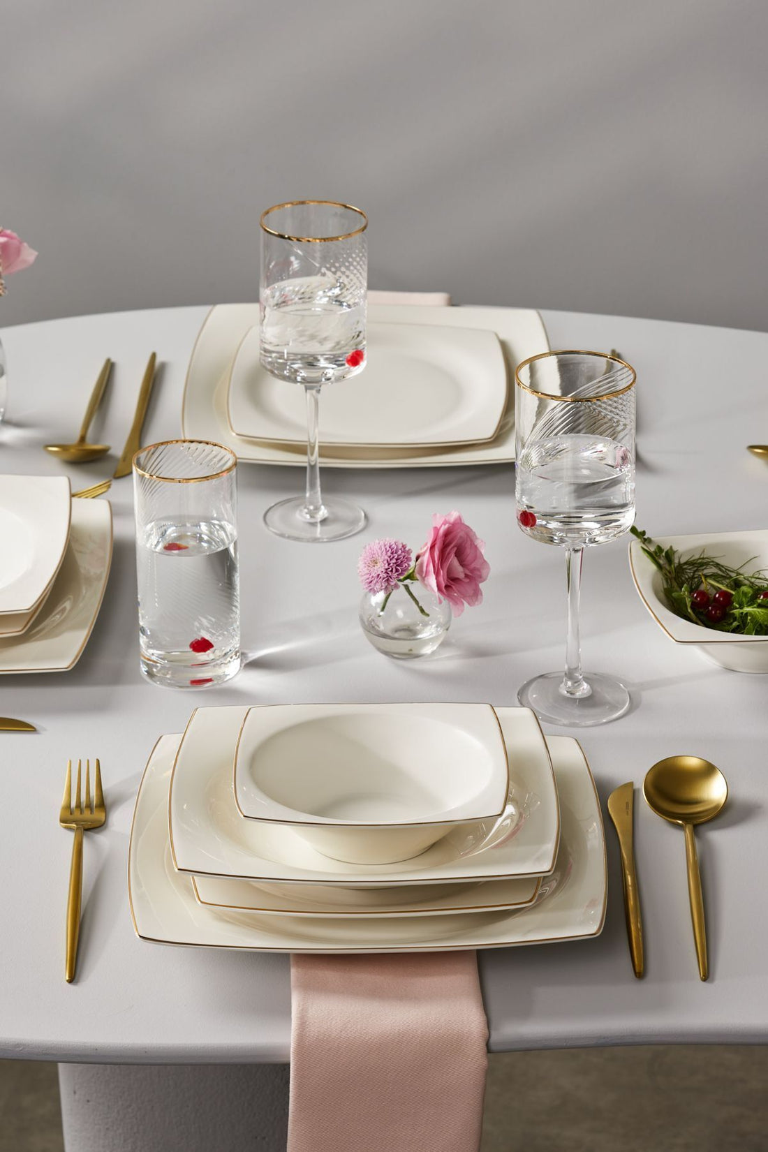 Blaine New Bone 24 Piece 6 Seater Square Dinner Set Gold