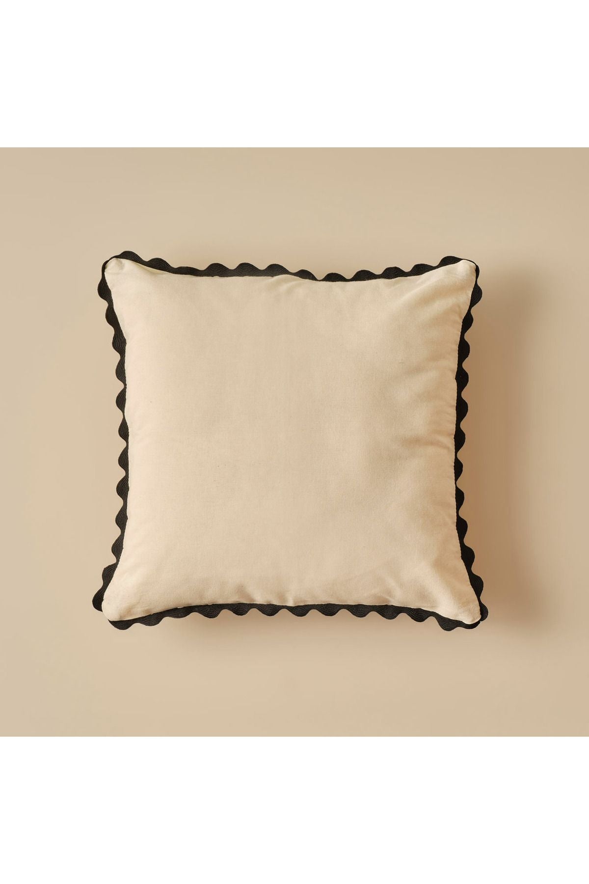 Madrid Decorative Cushion White (43x43 cm)