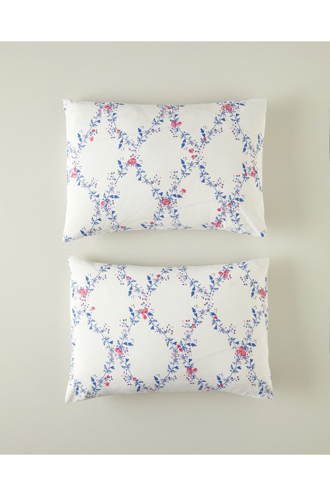 Floral Slice 2-Piece Pillowcase Dark Blue