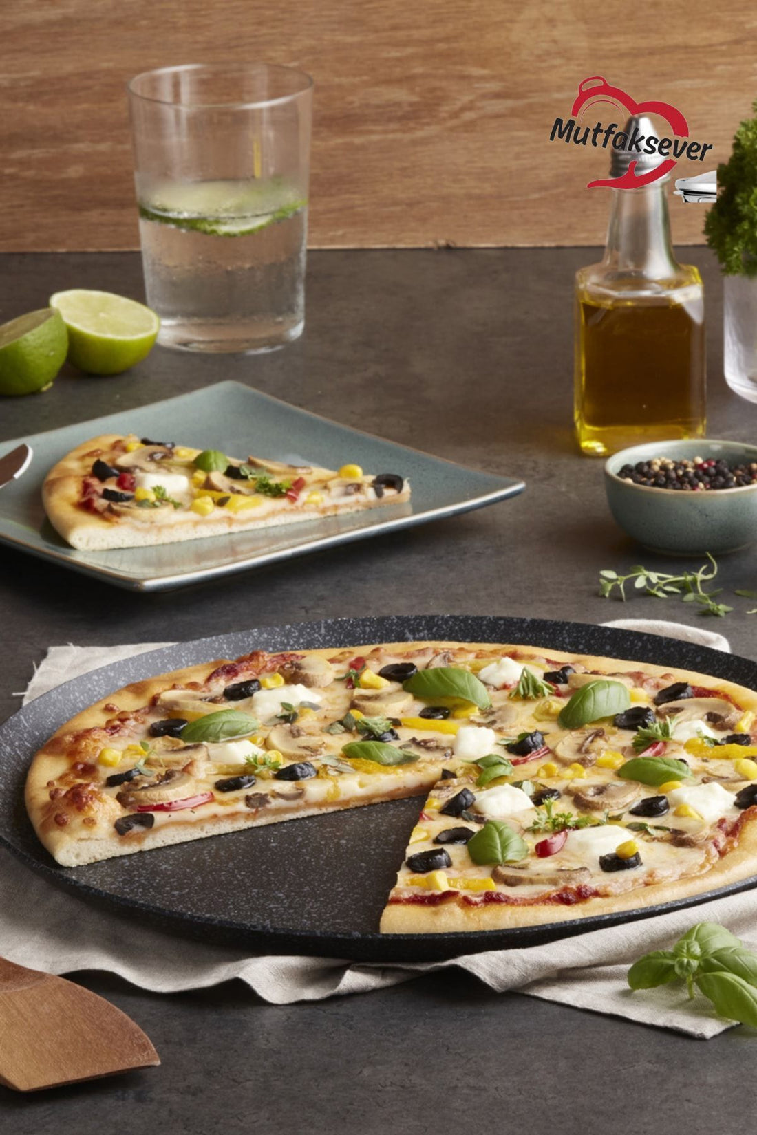 Kitchenware Biogranite Grey Pizza Pan