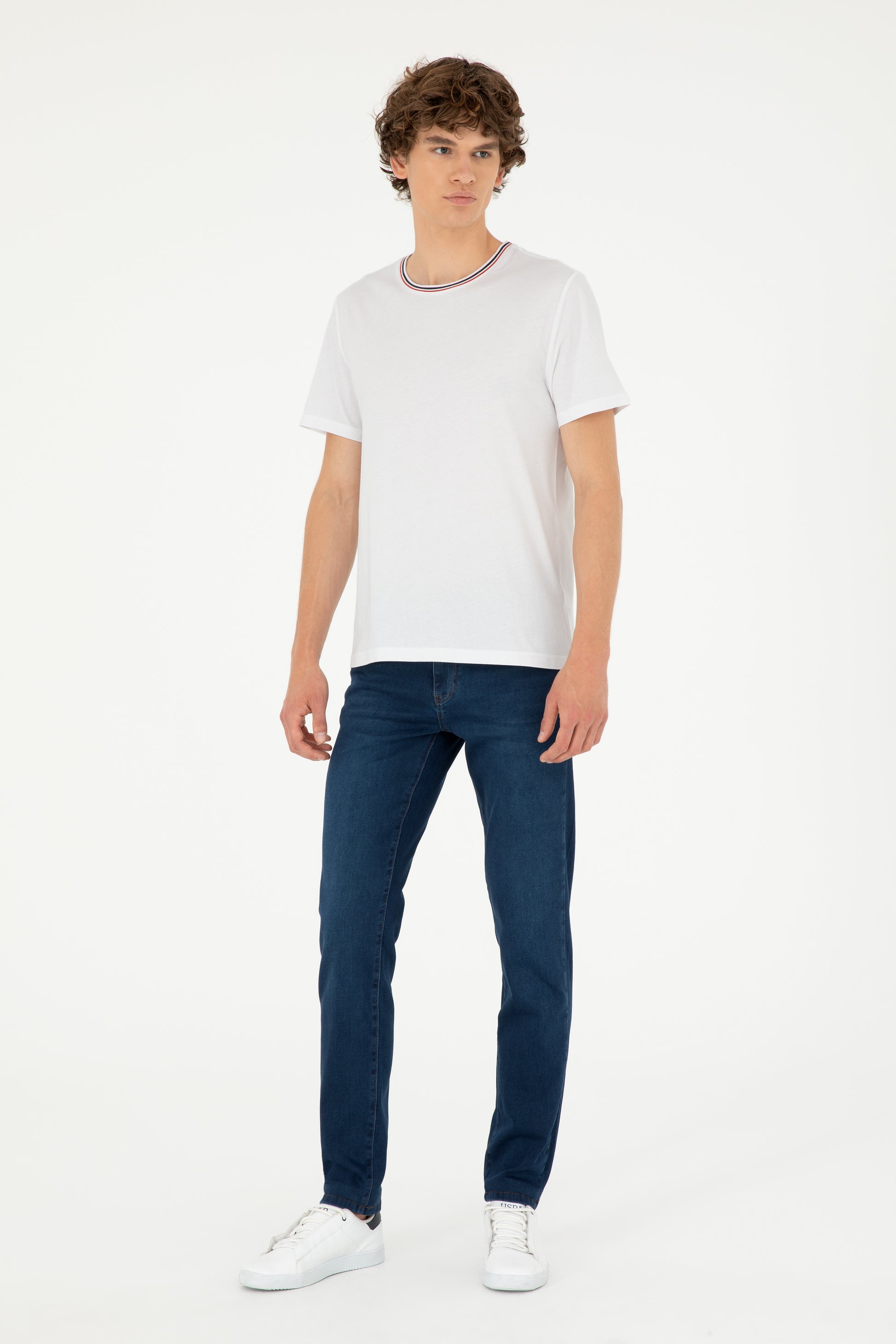 Men's Regular Fit Crew Neck White T-Shirt