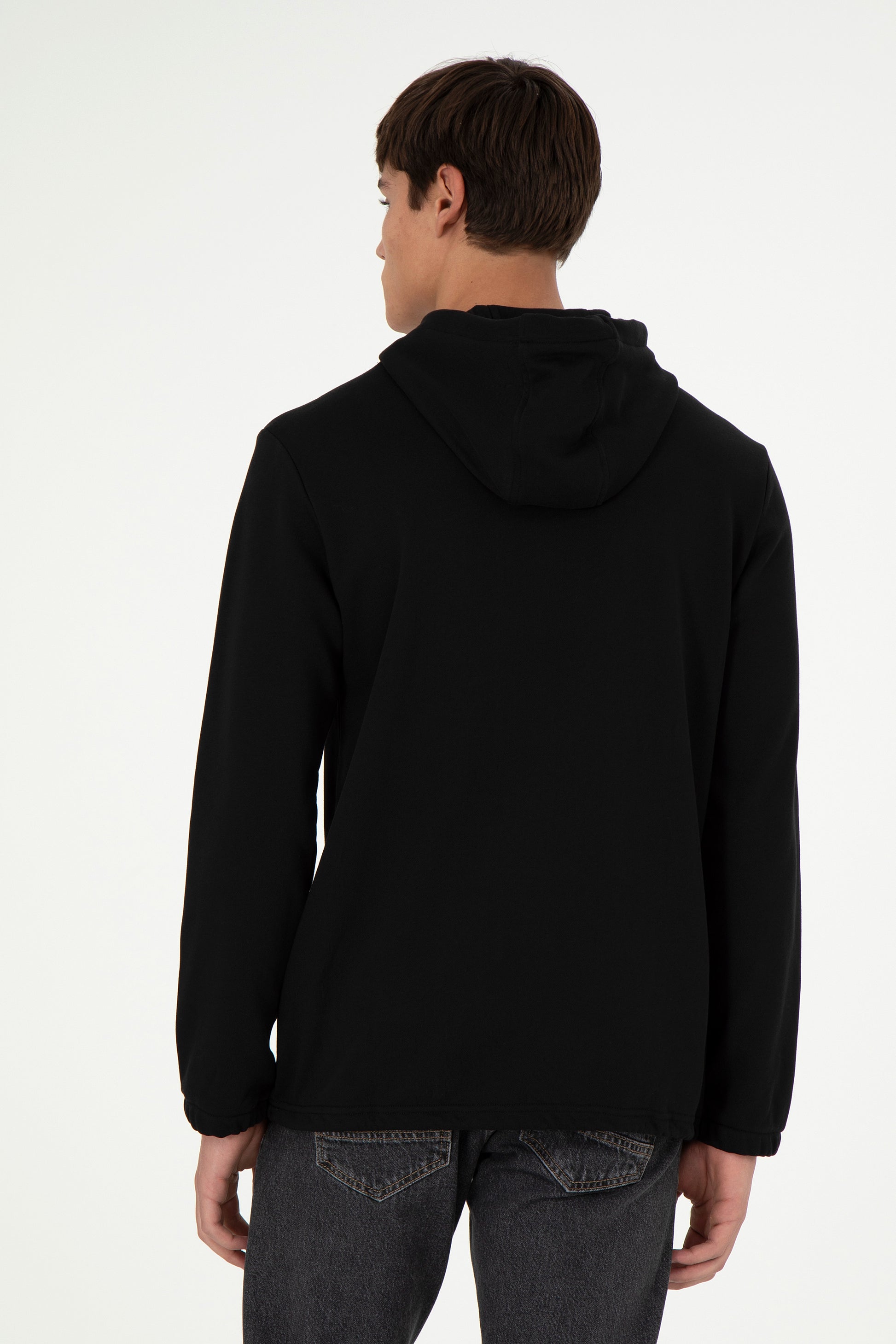 Men's Black Sweatshirt