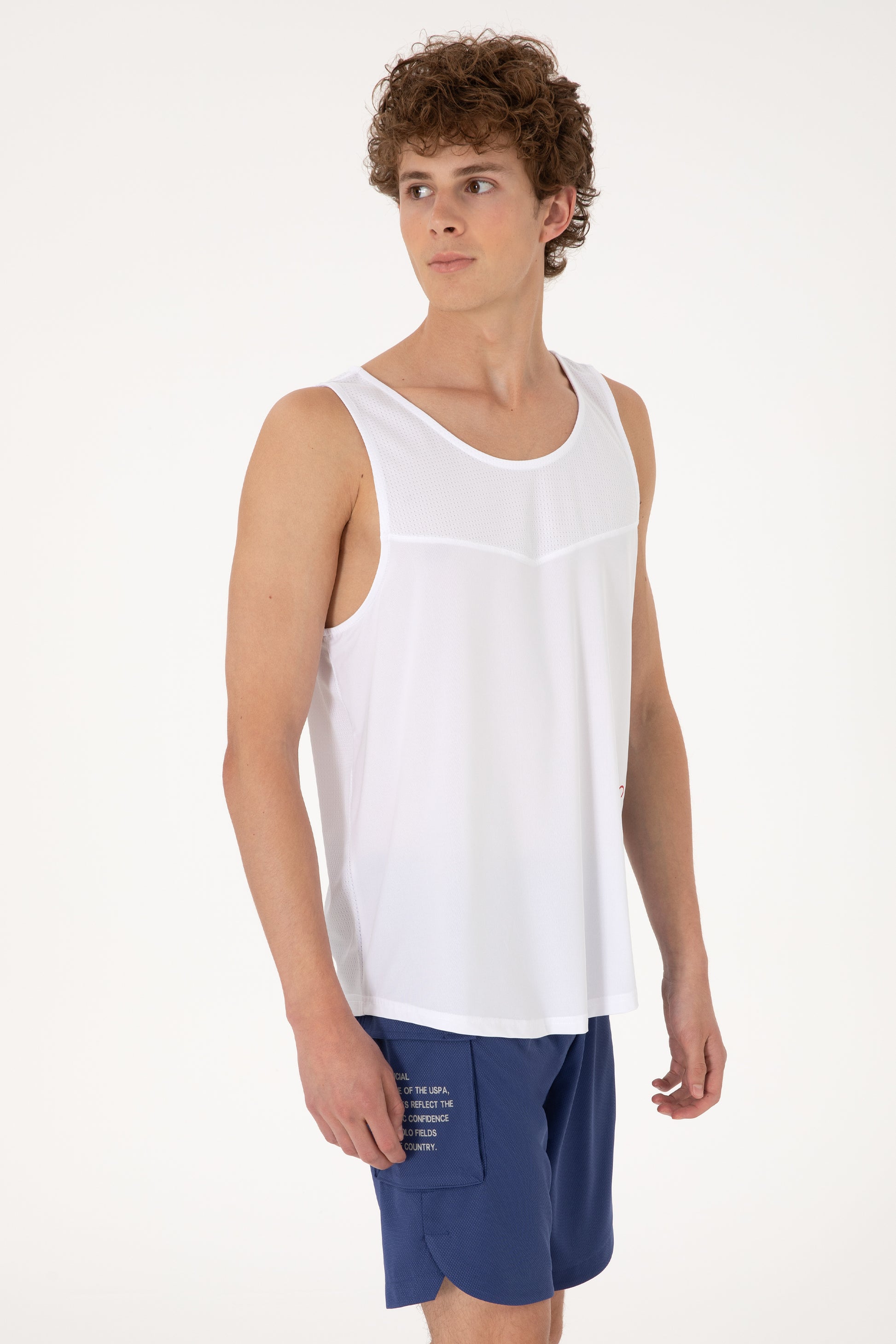 Men's Regular Fit Crew Neck White Sleeveless T-shirt