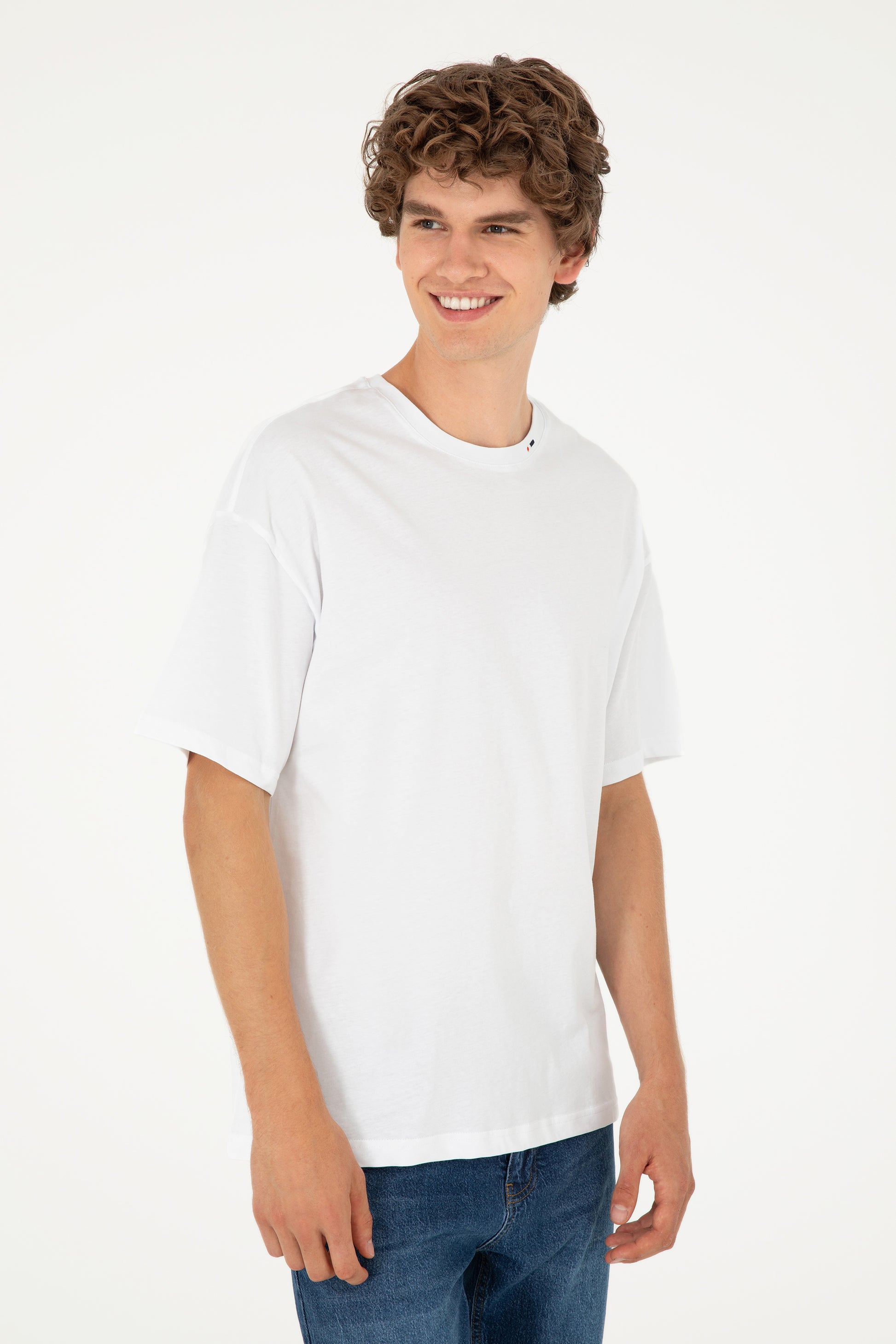 Men's Oversize Fit Crew Neck White T-Shirt