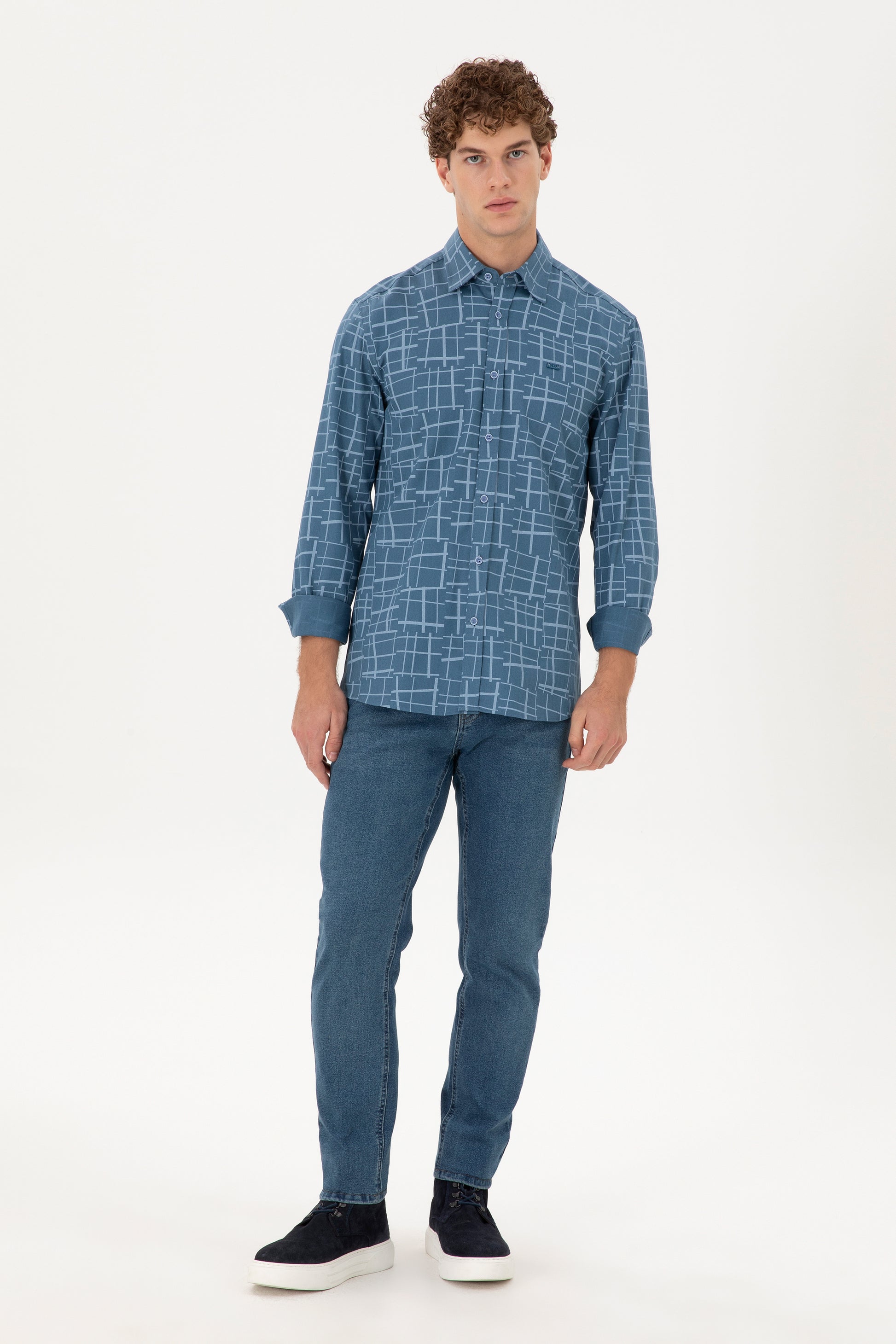 Men's Light Blue Long Sleeve Shirt