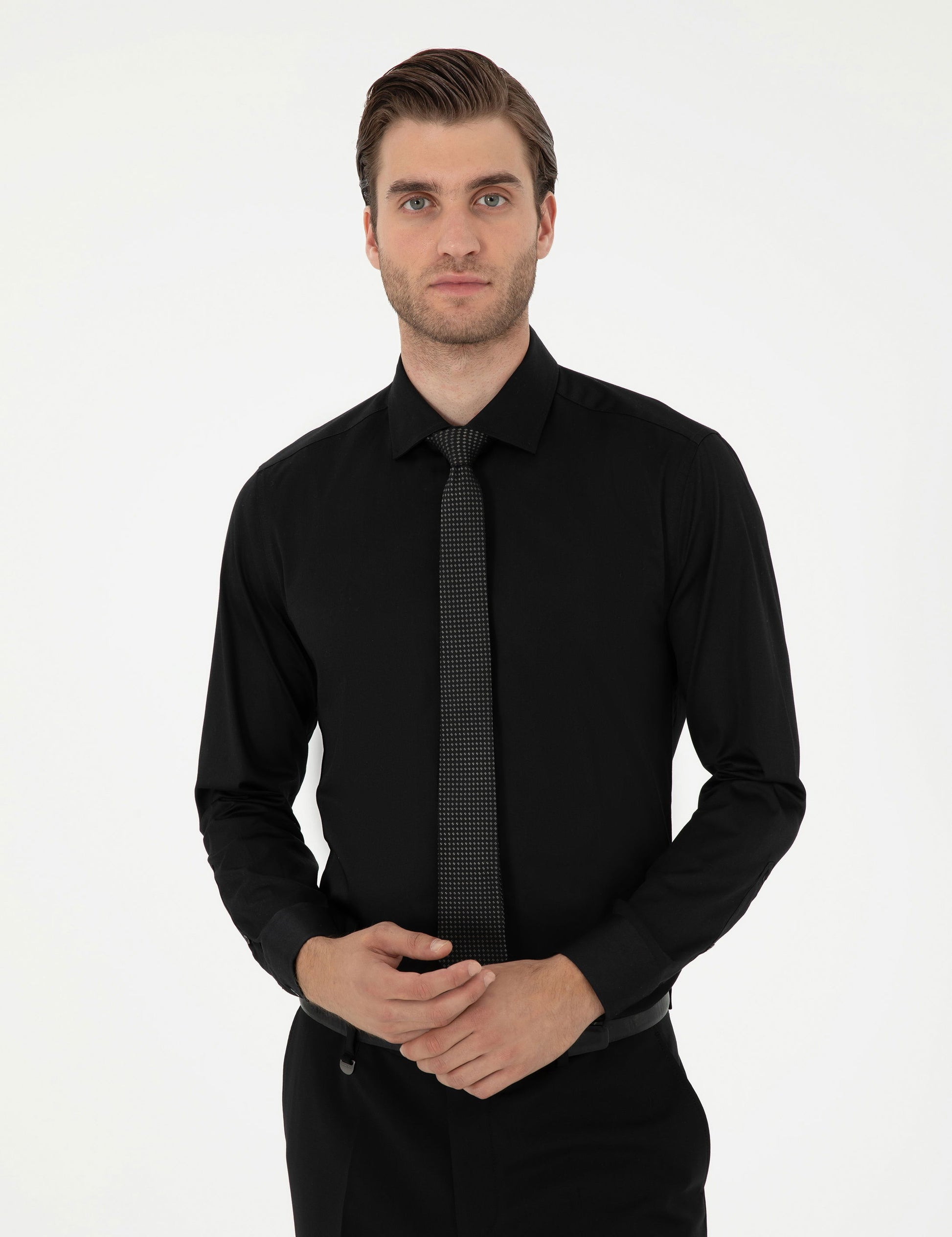 Black Ex. Slim Fit Long Sleeve Basic Shirt
