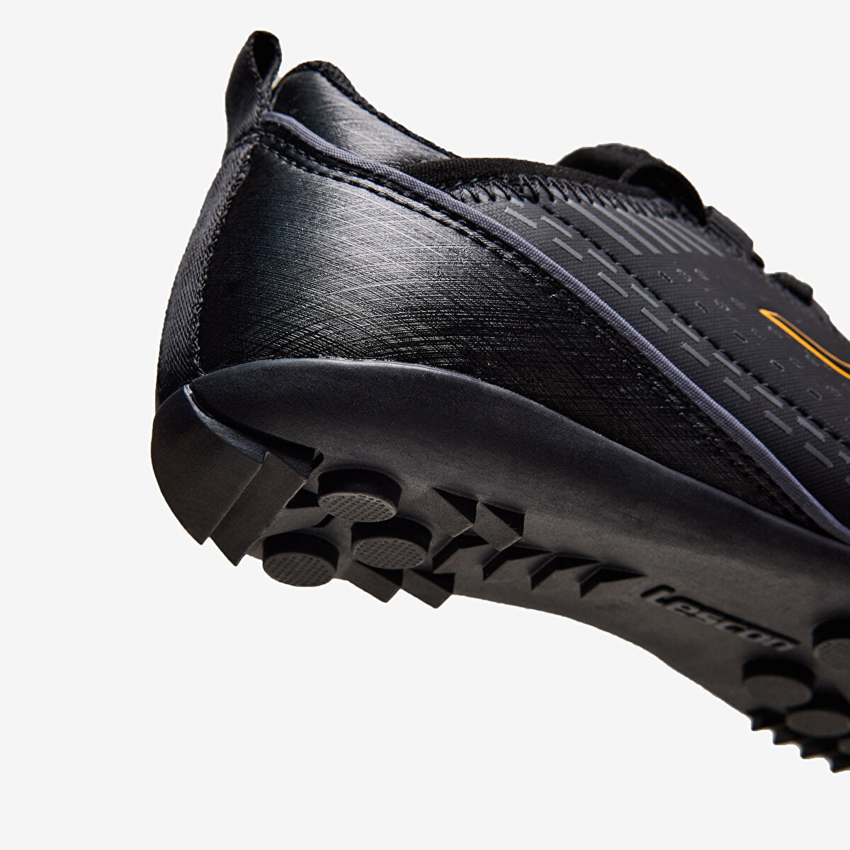 Comet 2 Kids Carpet Field Shoes