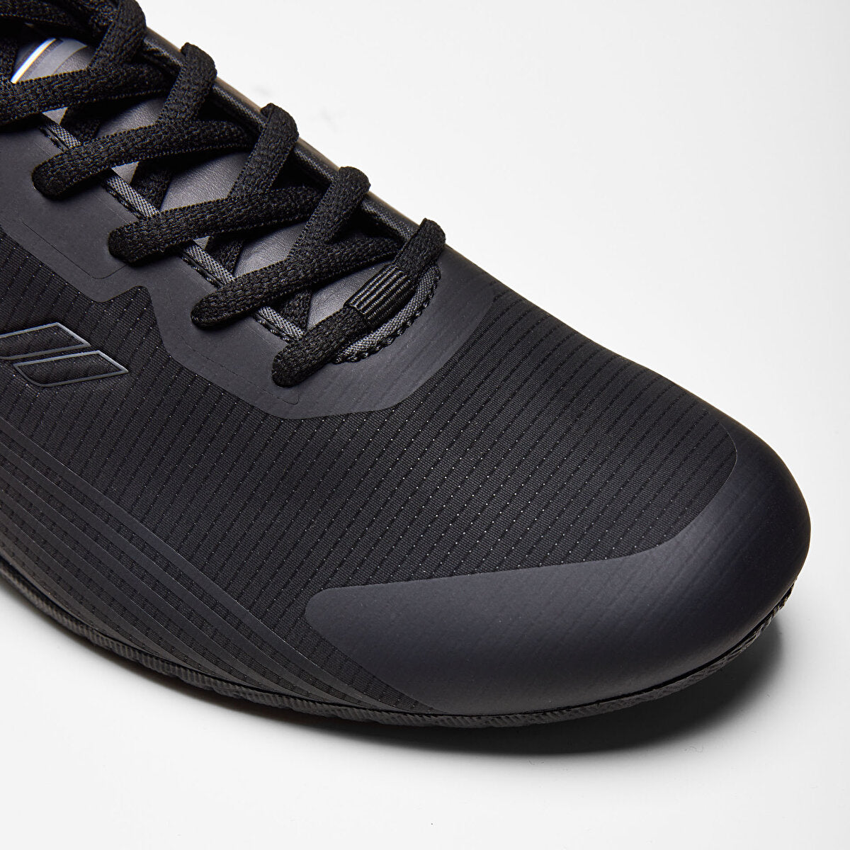 Chrome Men's Sneaker Shoes