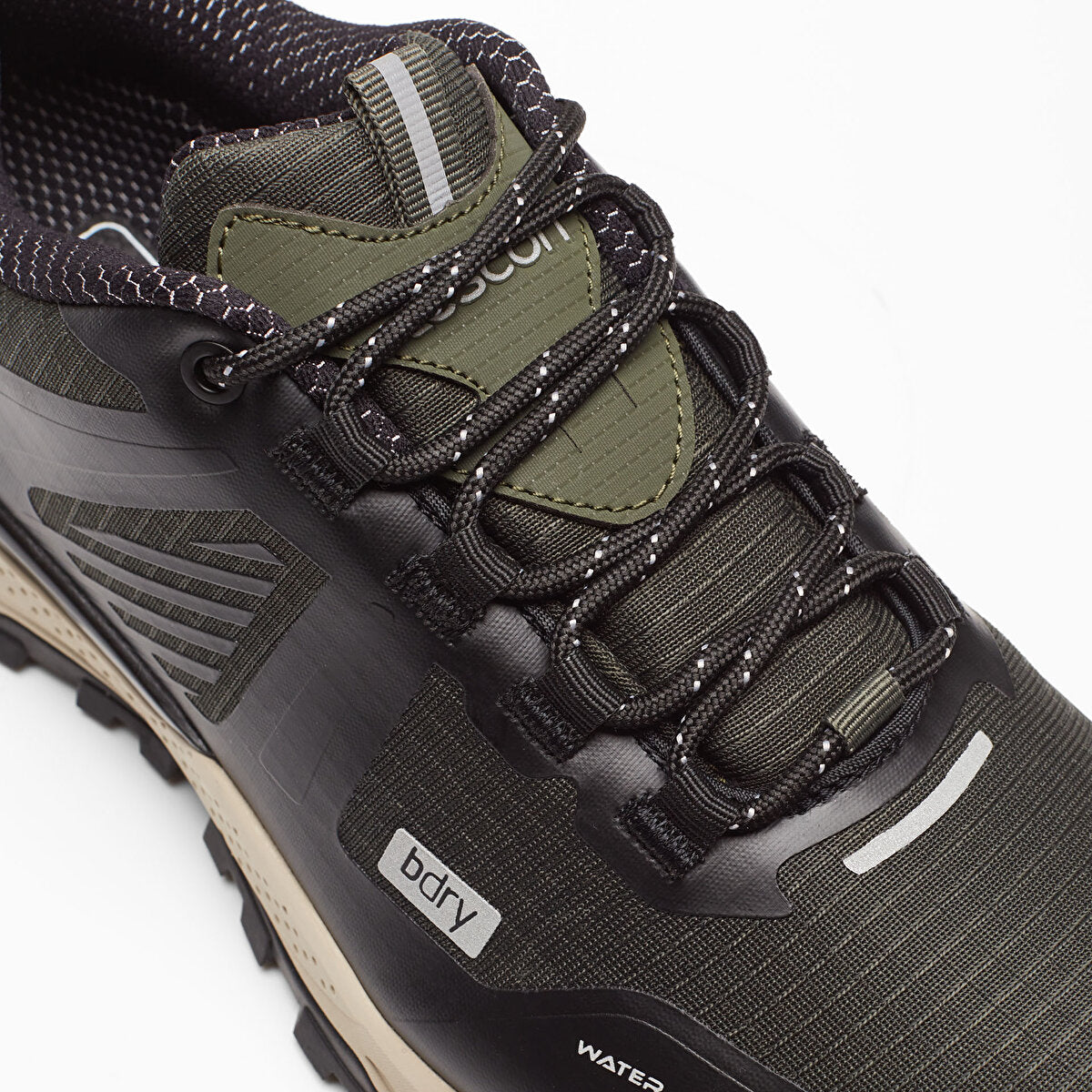 Safari 3 Women Waterproof Shoes