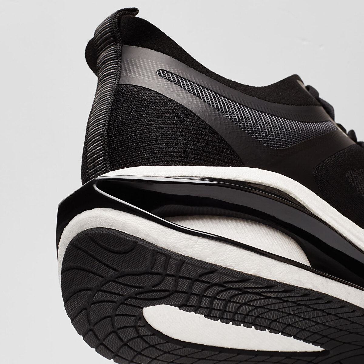 Swiftro Men's Professional Running Shoes