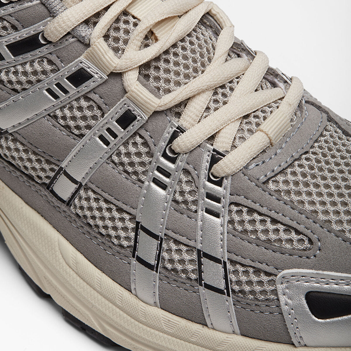 Pace Runner Women's Running Shoes