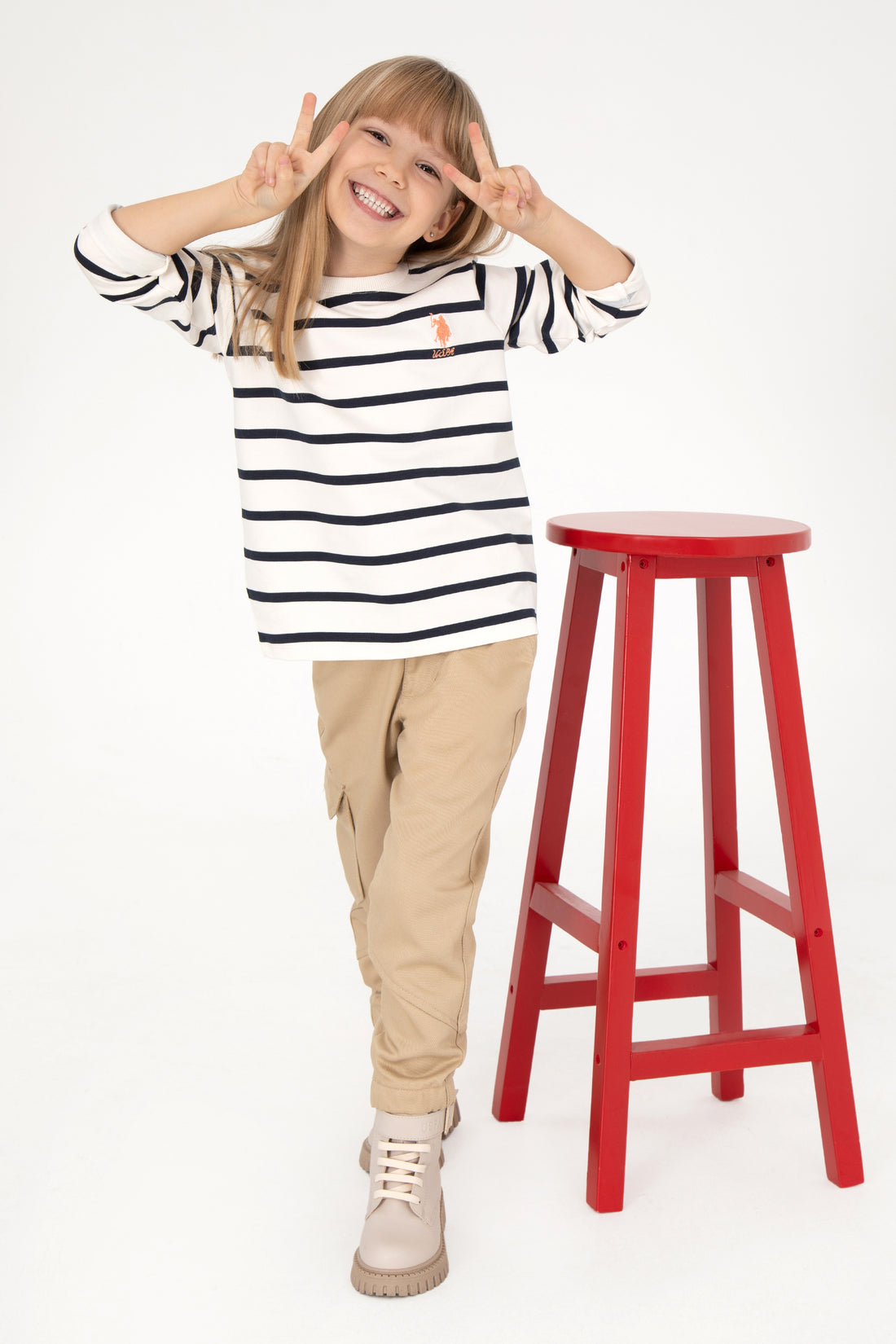 Girl's Cream Sweatshirt
