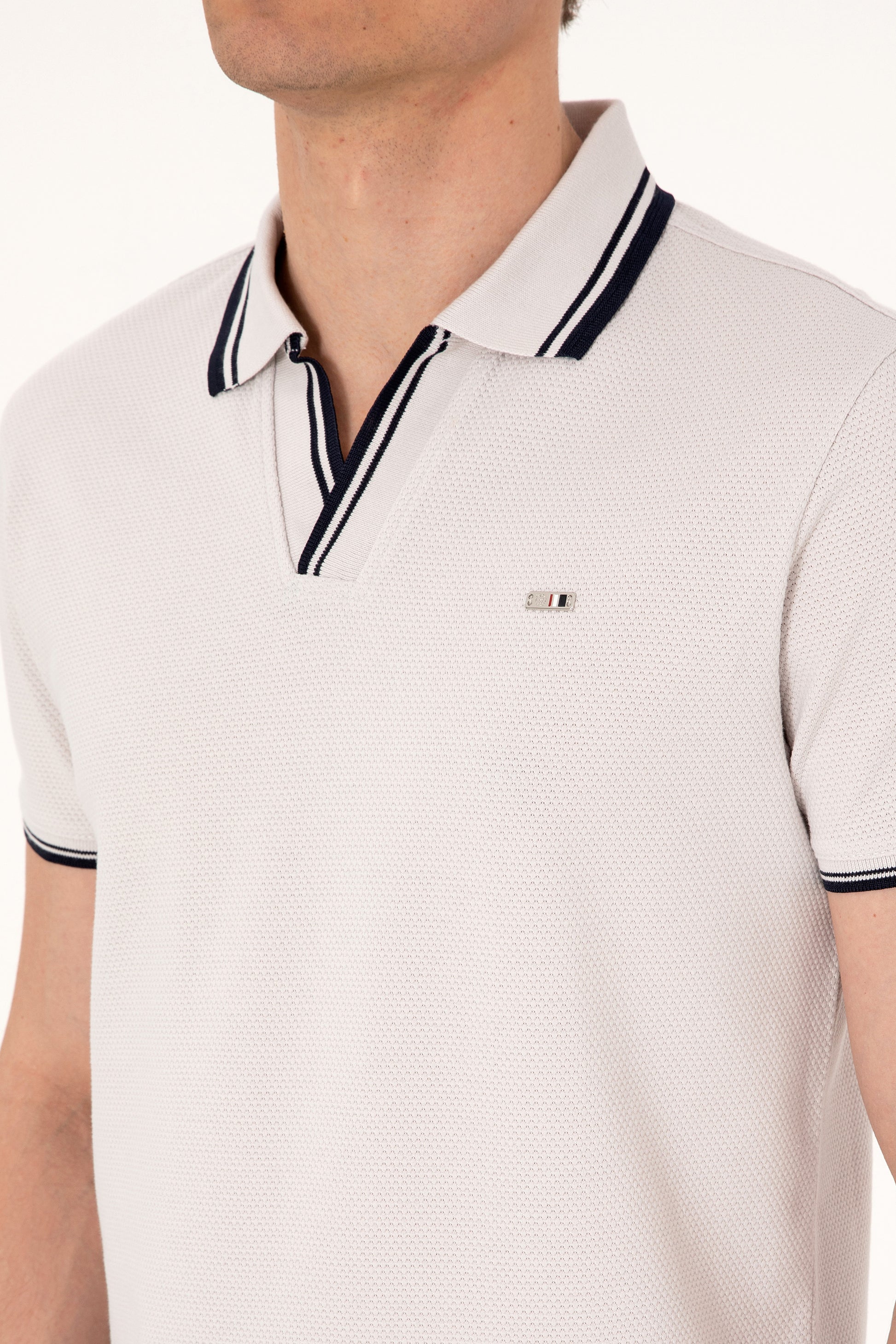 Men's Slim Fit Crazy Collar Light Grey T-Shirt