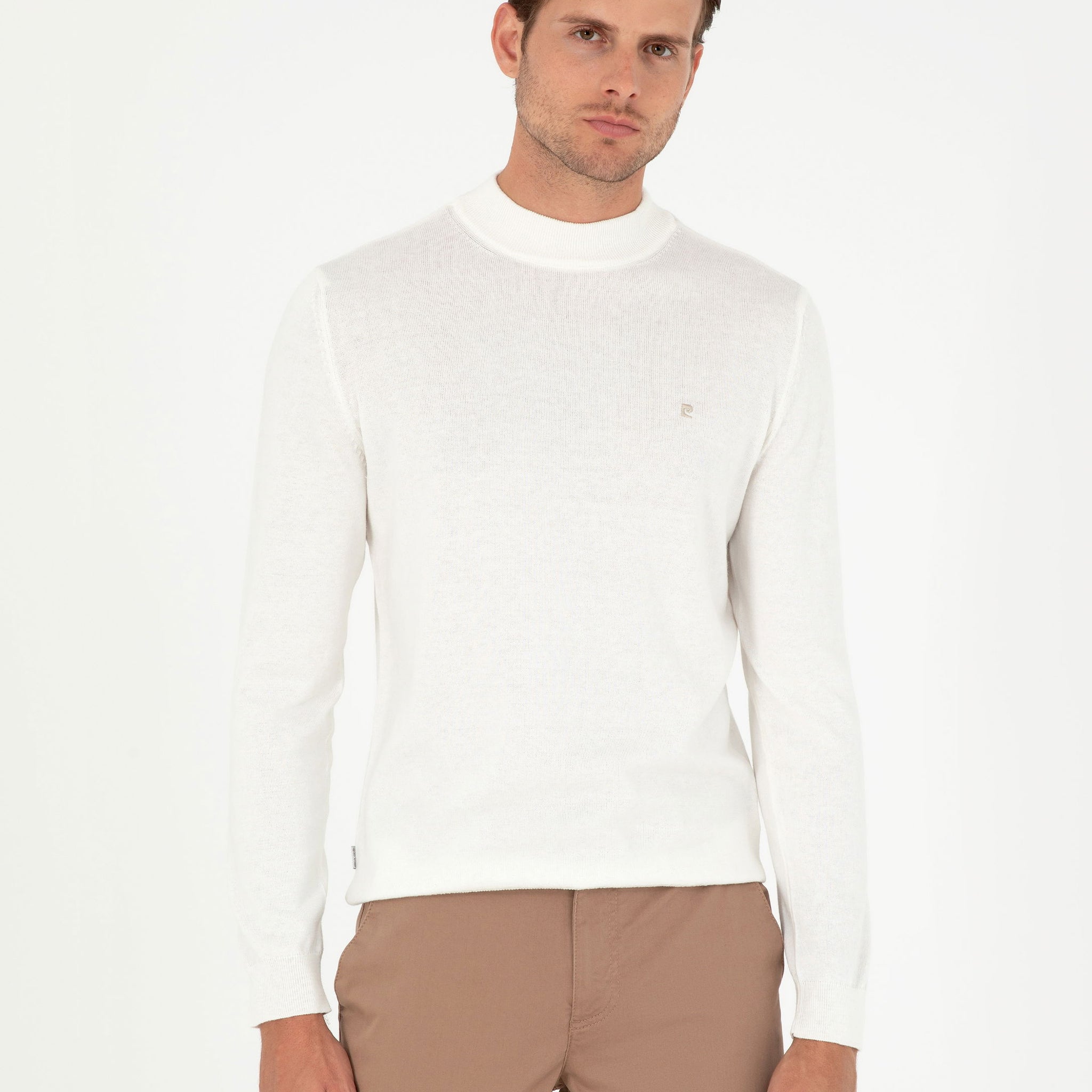 Ecru Slim Fit Quarter Neck Basic Knitwear Sweater