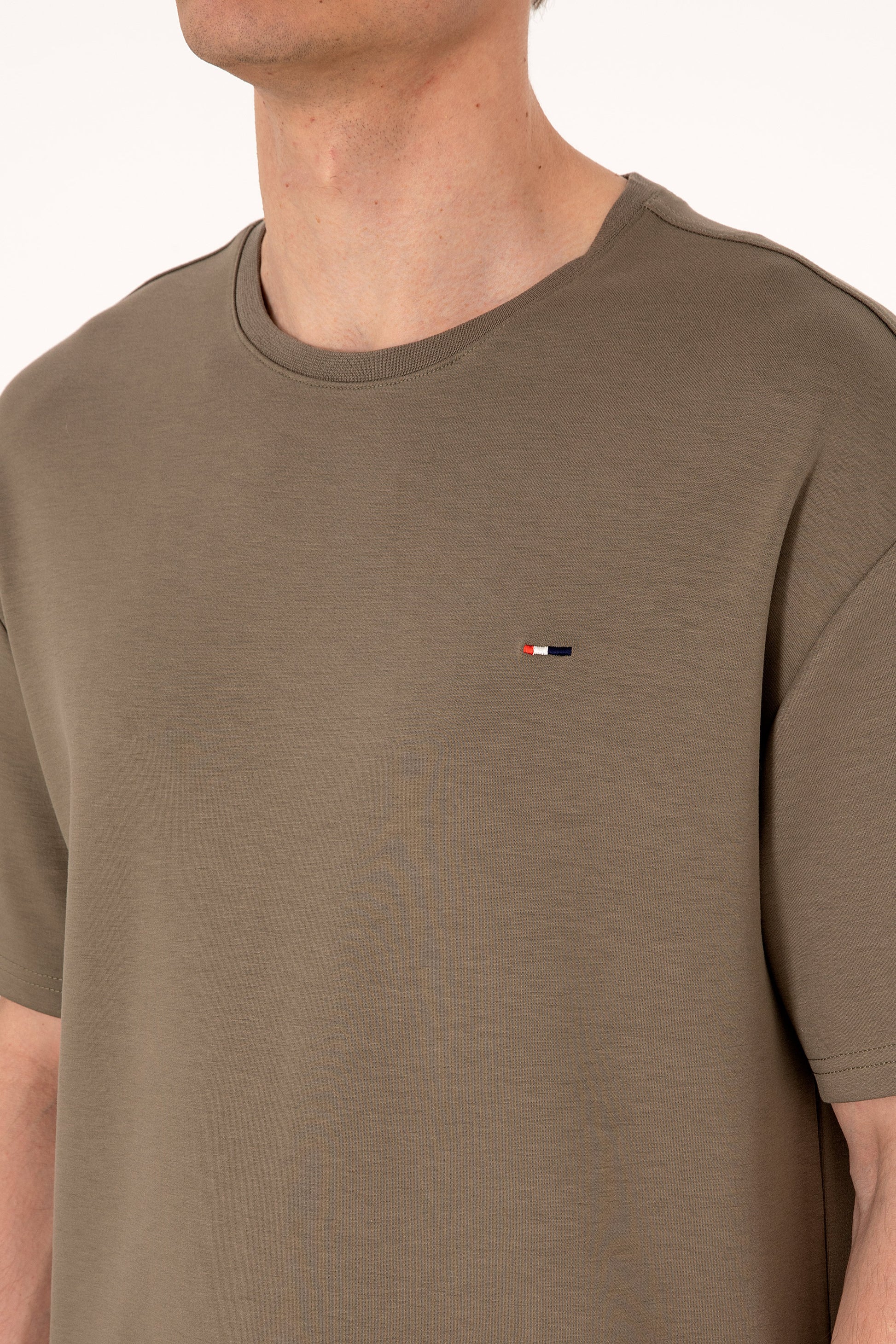 Men's Comfort Fit Crew Neck Mink T-Shirt