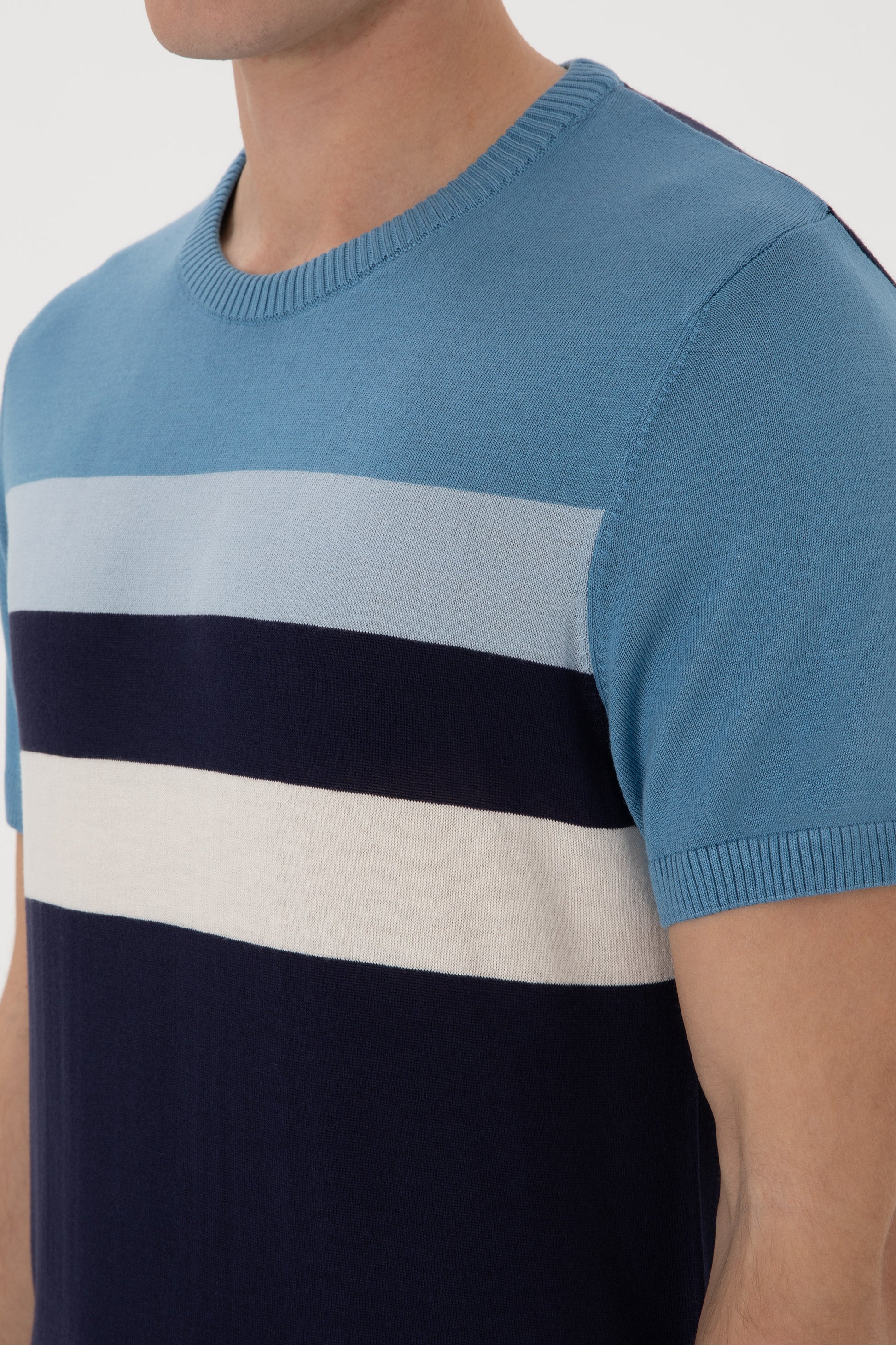 Men's Slim Fit Crew Neck Navy T-Shirt