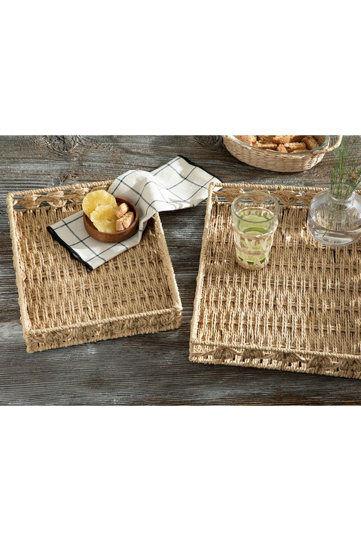 Dateless Wire Mesh Tray 38x30 Cm Brown