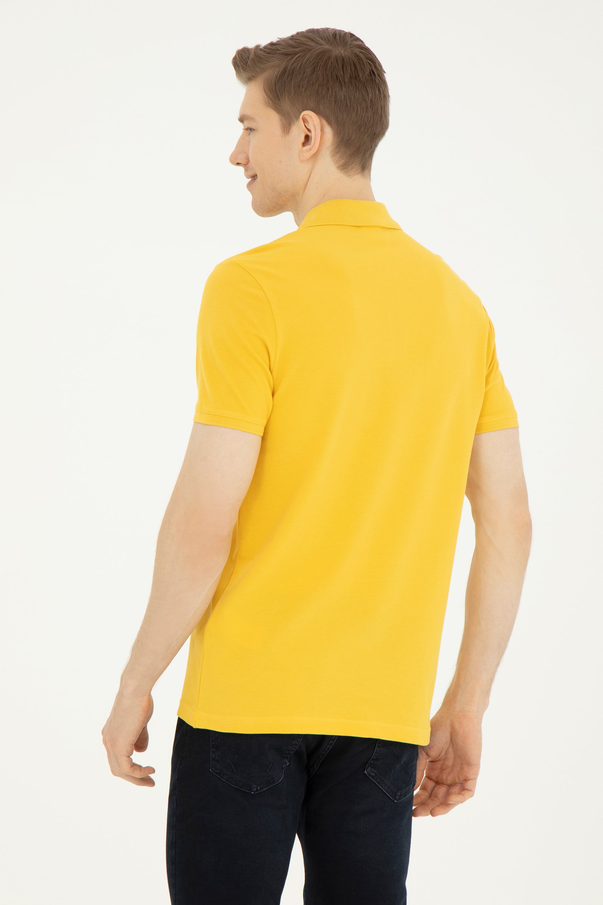 Men's Saffron Basic T-Shirt