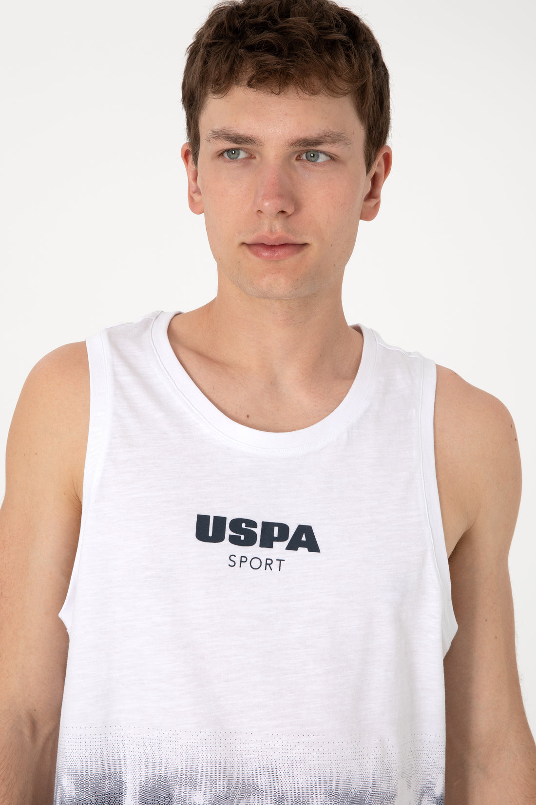 Men's Regular Fit Crew Neck White Sleeveless T-shirt