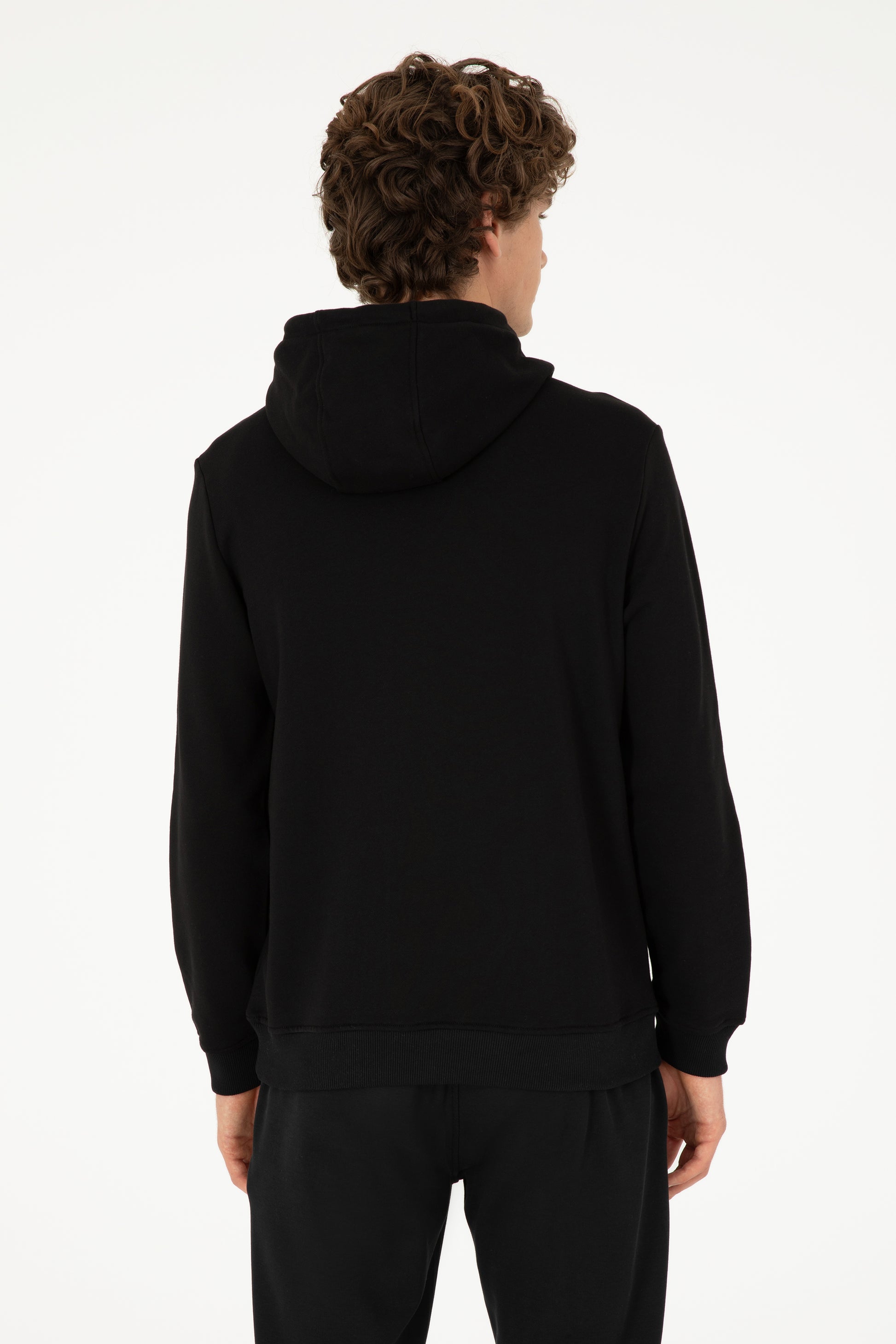 Men's Black Sweatshirt