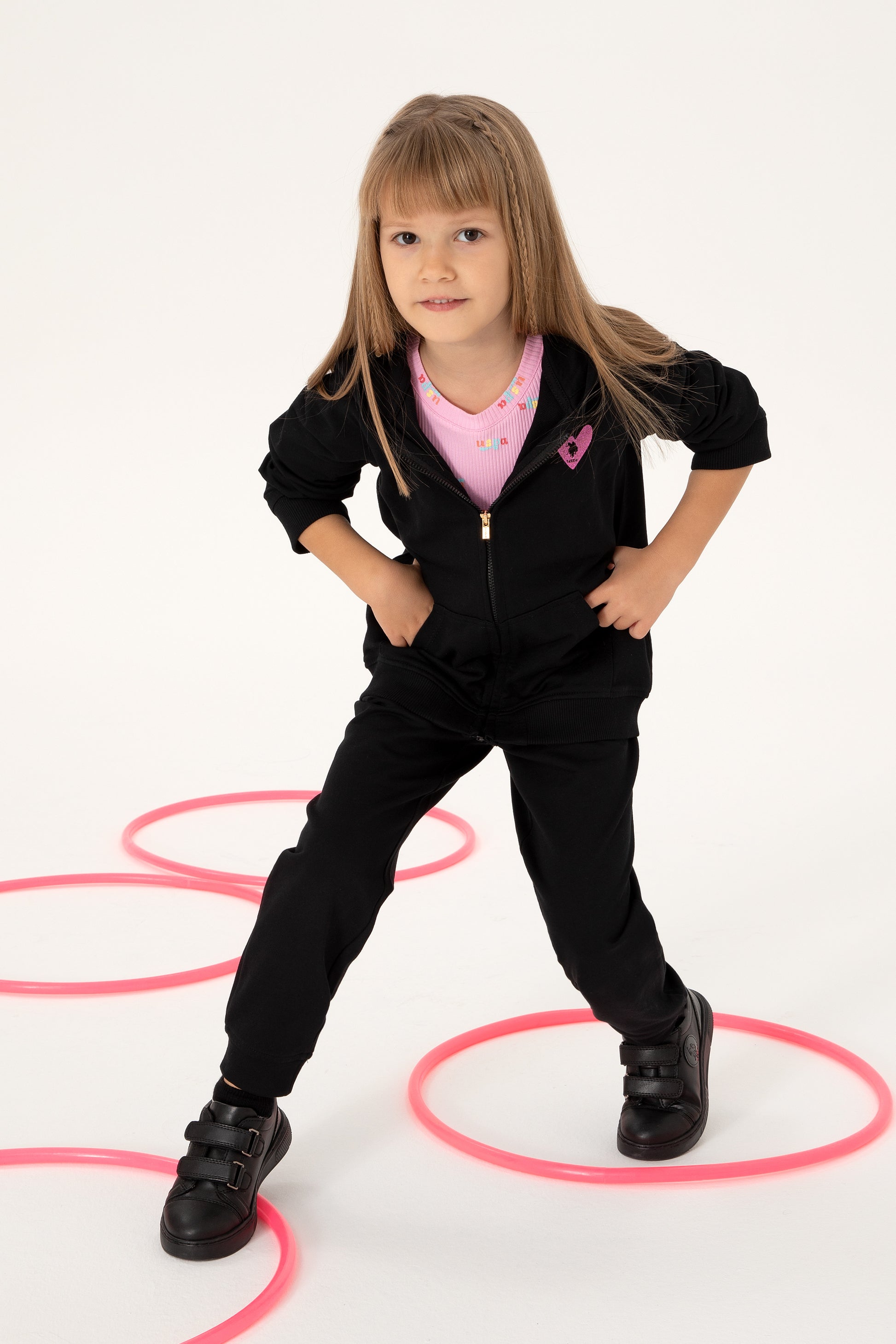 Girls' Black Zipper Basic Sweatshirt