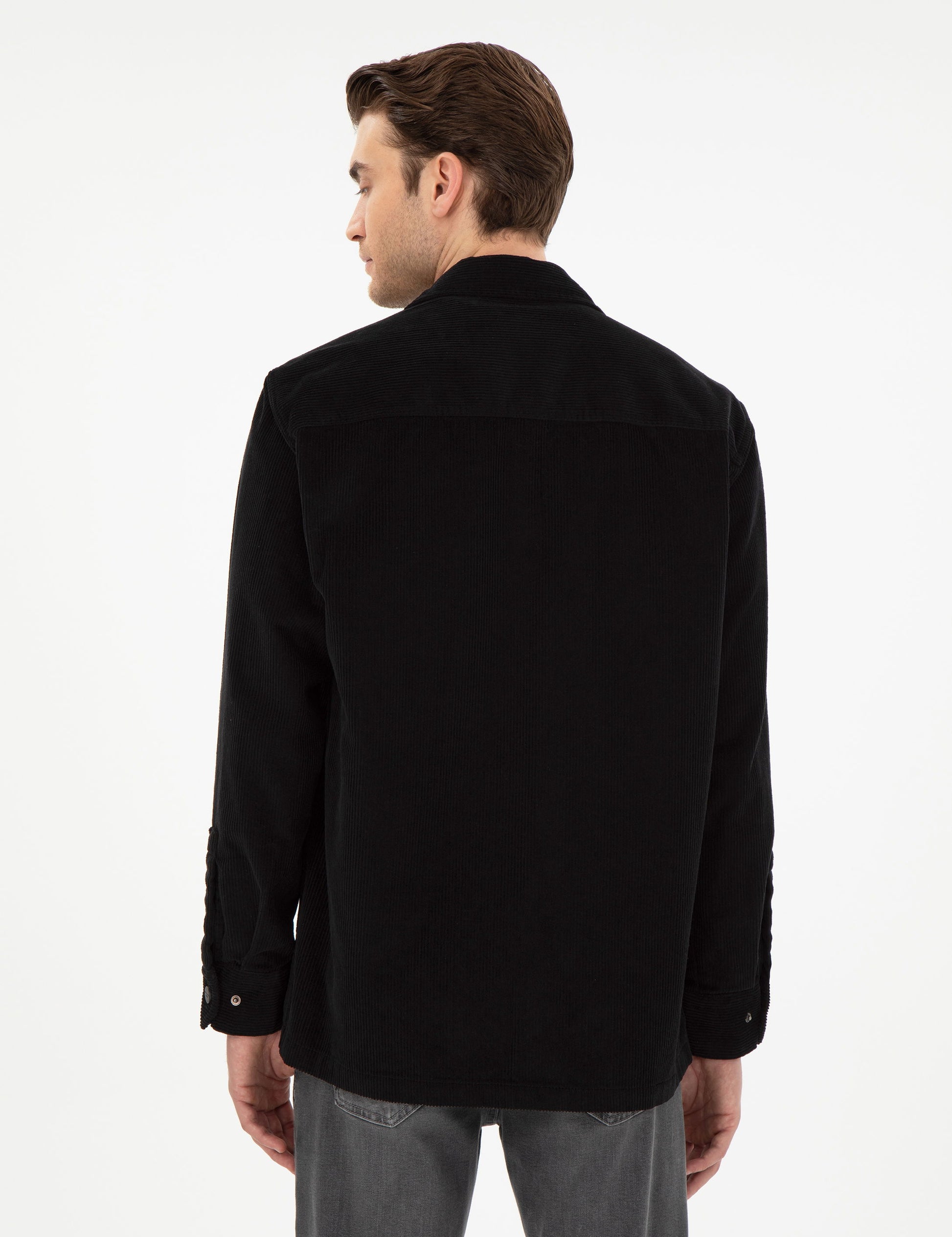 Siyah Klasik Yaka ��ift Cepli Oversize G��mlek Ceket