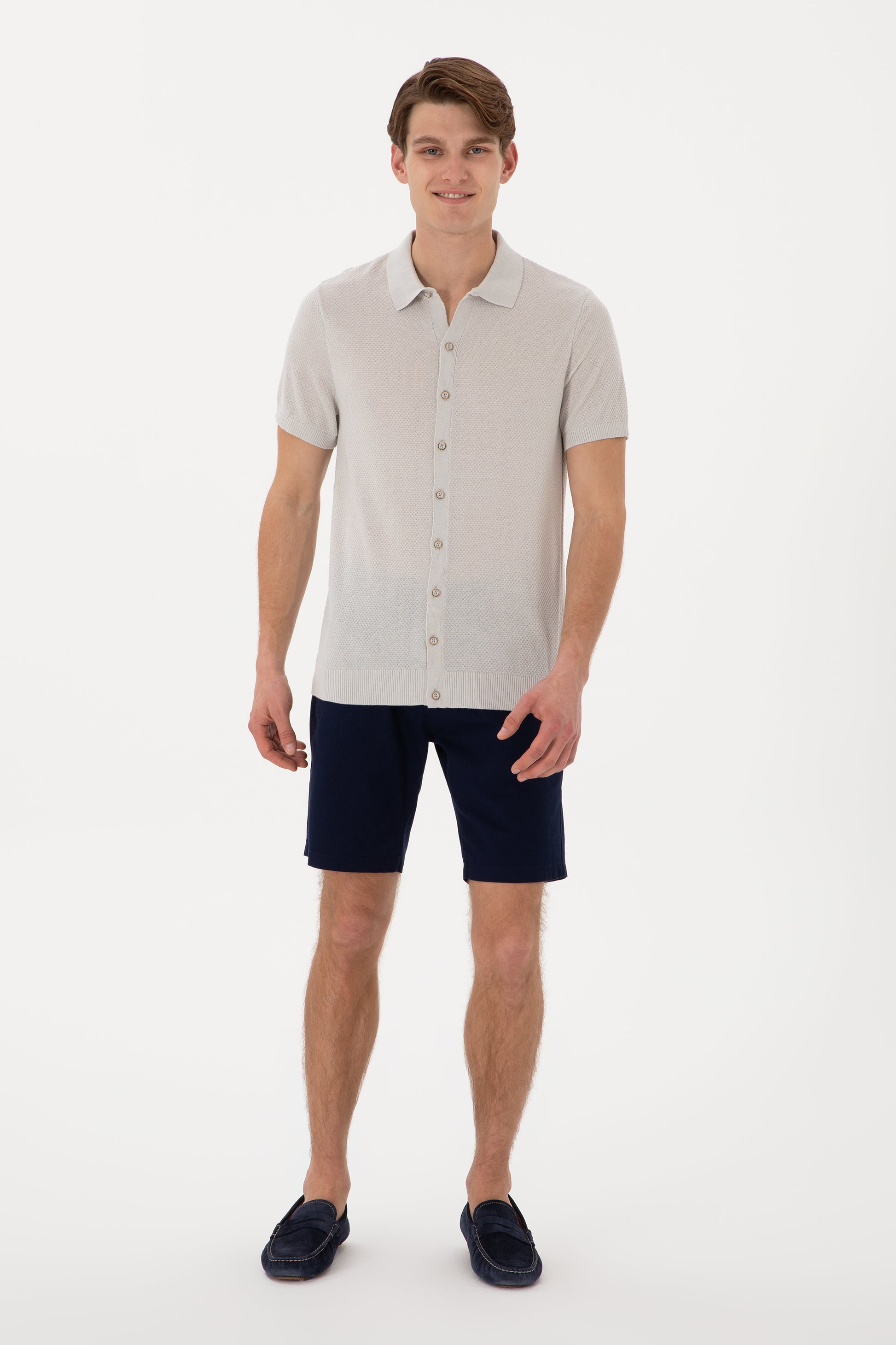 Men's Regular Fit Light Grey Buttoned Knitwear T-Shirt