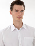 White Basic Regular Fit Short Sleeve Pocket Shirt