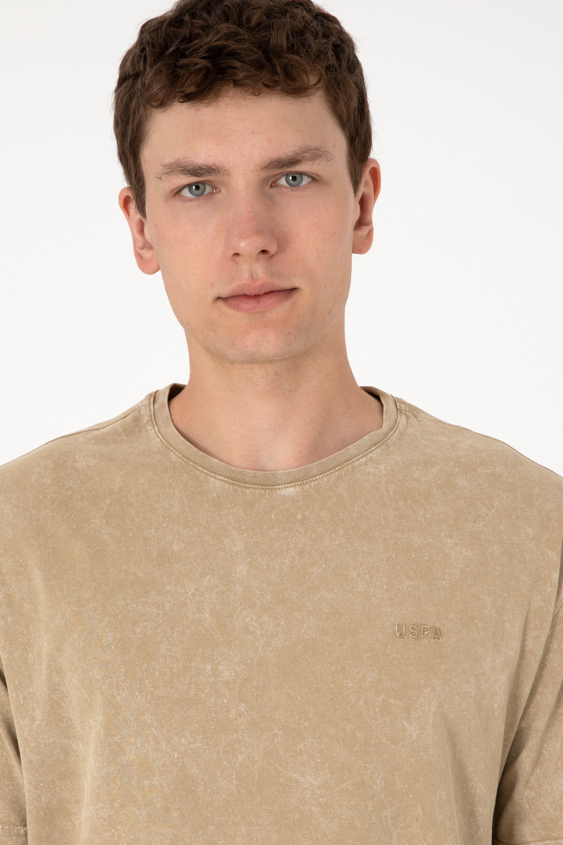 Men's Comfort Fit Crew Neck Khaki Wash T-Shirt