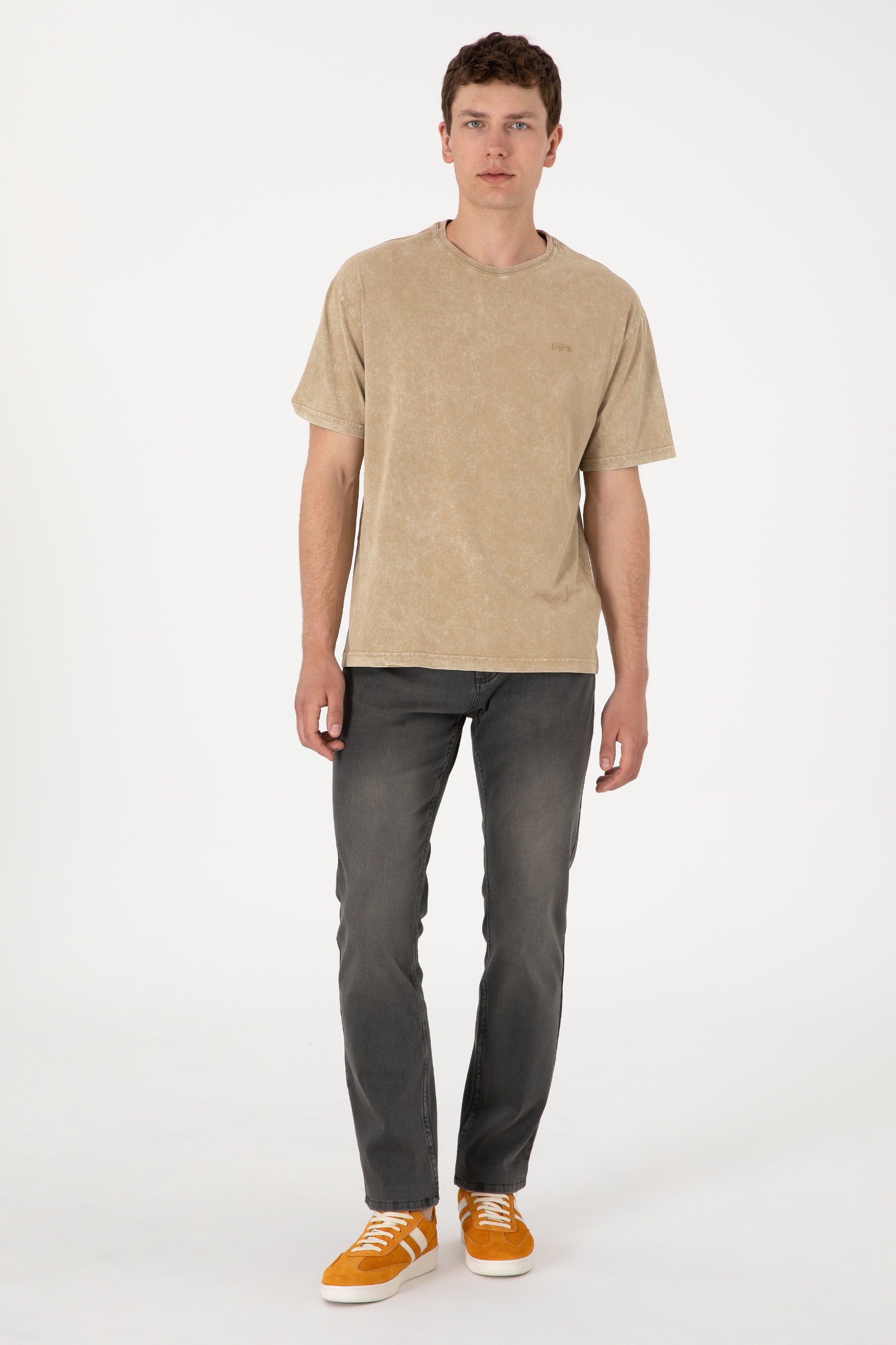 Men's Comfort Fit Crew Neck Khaki Wash T-Shirt