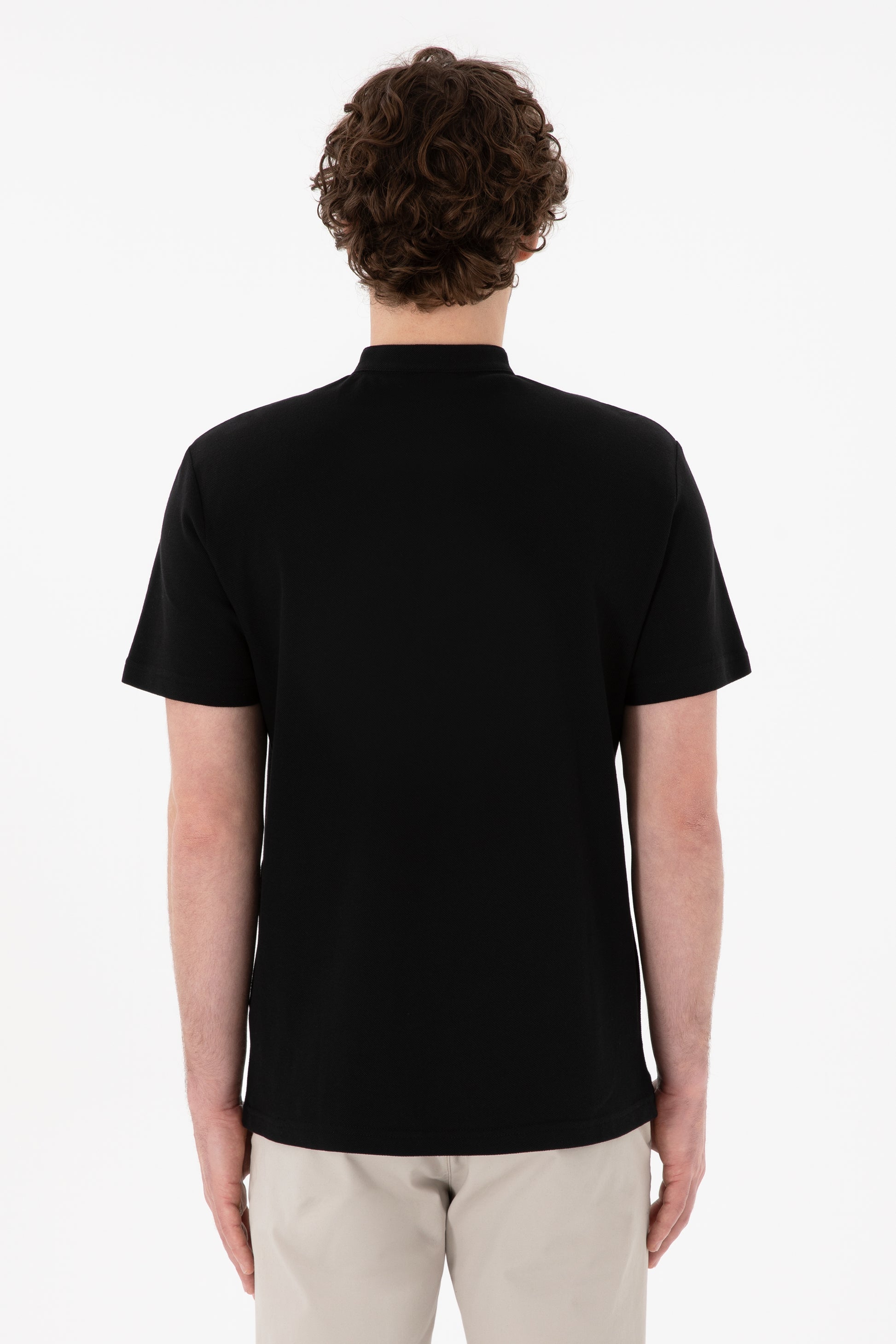 Men's Regular Fit Dominant Collar Black Basic T-Shirt