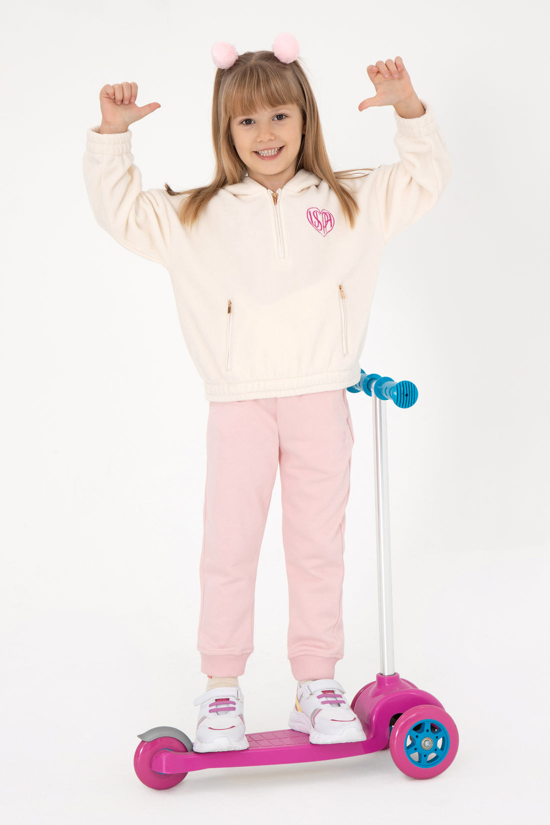 Girl's Cream Sweatshirt