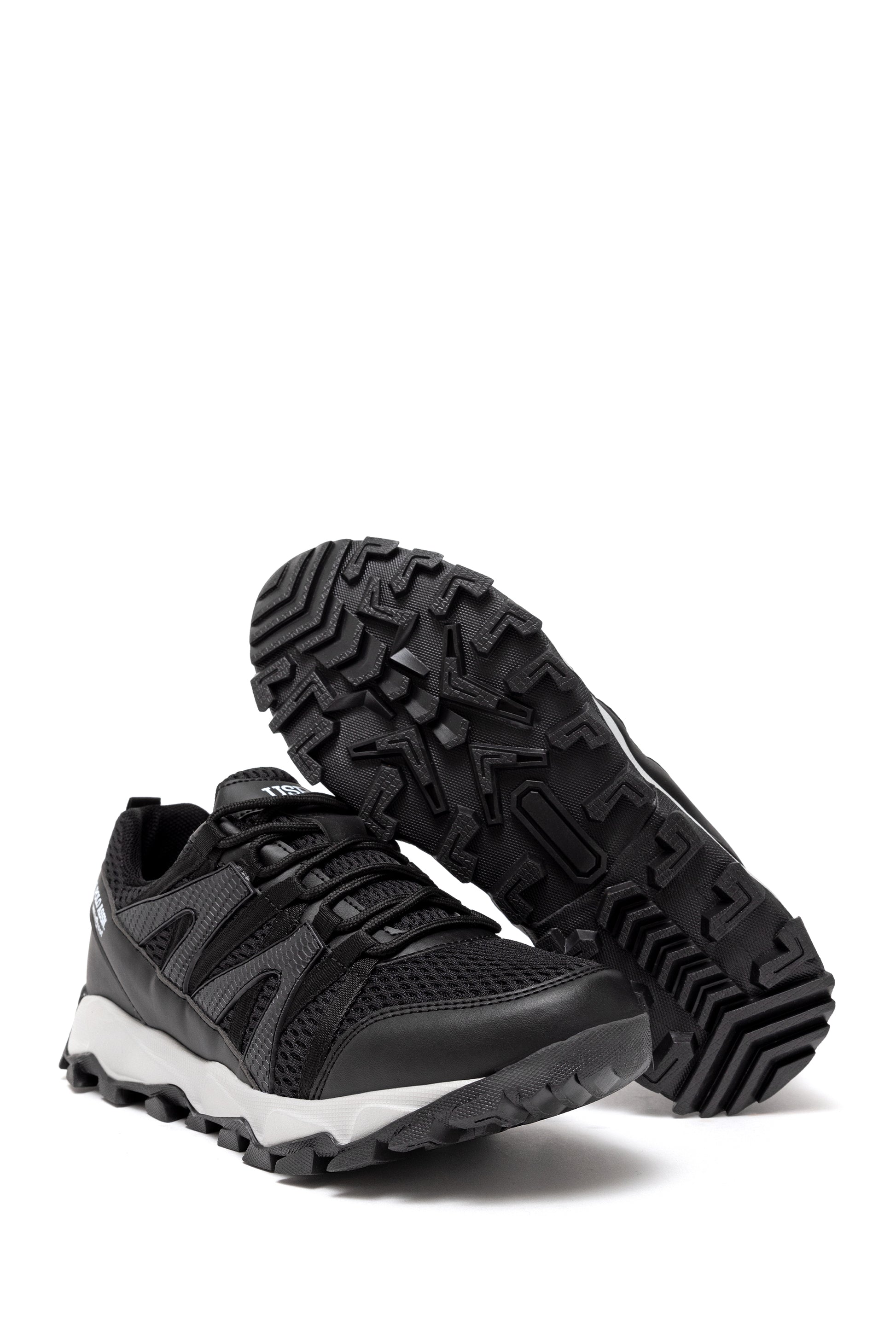 Men's Black Sneakers